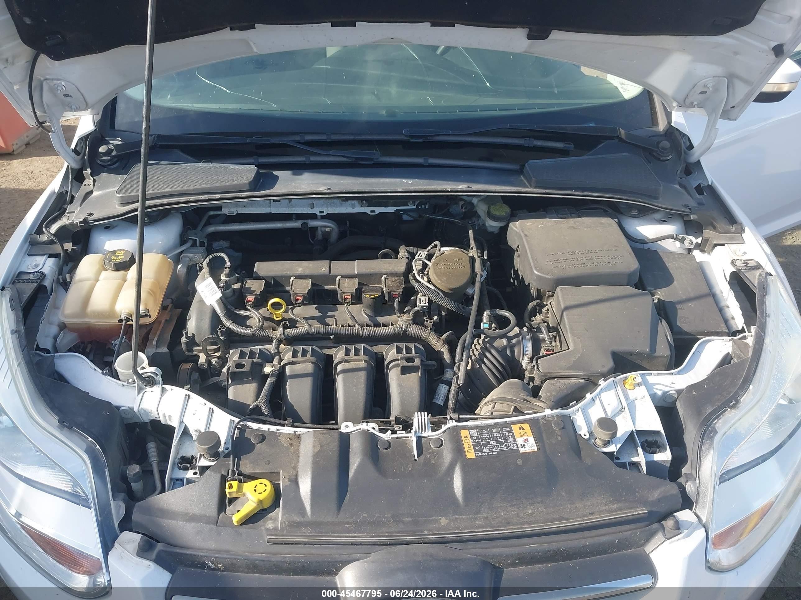 2014 Ford Focus Se White vin: 1FADP3K21EL433366
