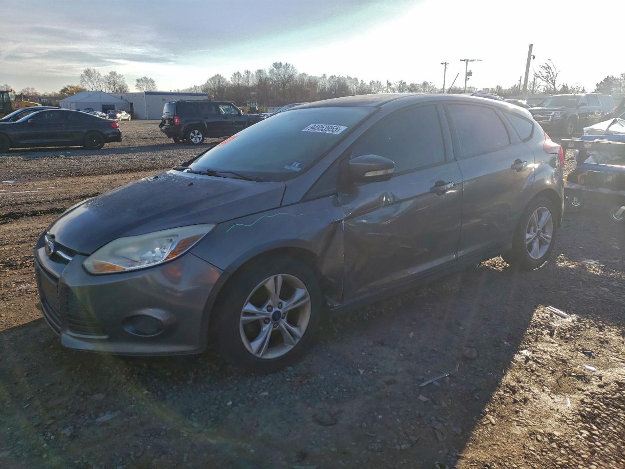 2014 Ford Focus Gray vin: 1FADP3K21EL457621