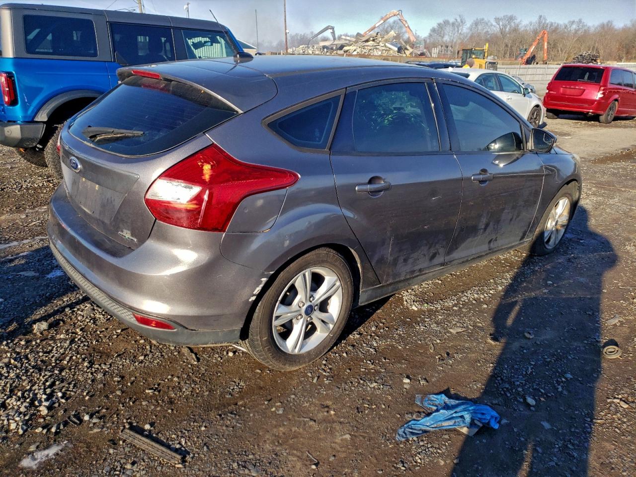 2014 Ford Focus Gray vin: 1FADP3K21EL457621