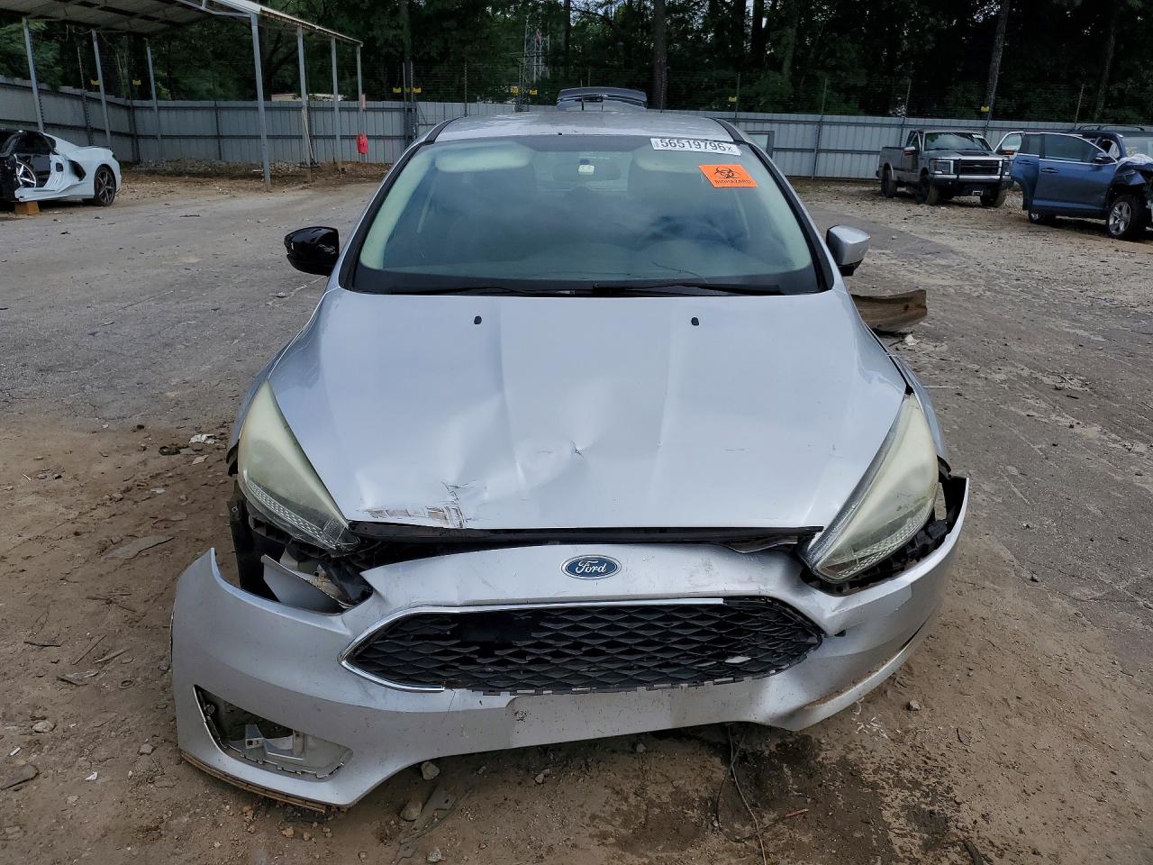 2015 Ford Focus Se Silver vin: 1FADP3K21FL218510