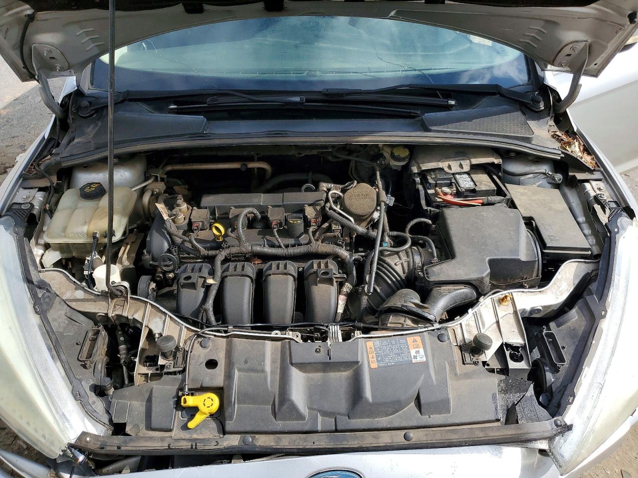 2015 Ford Focus Se Silver vin: 1FADP3K21FL218510