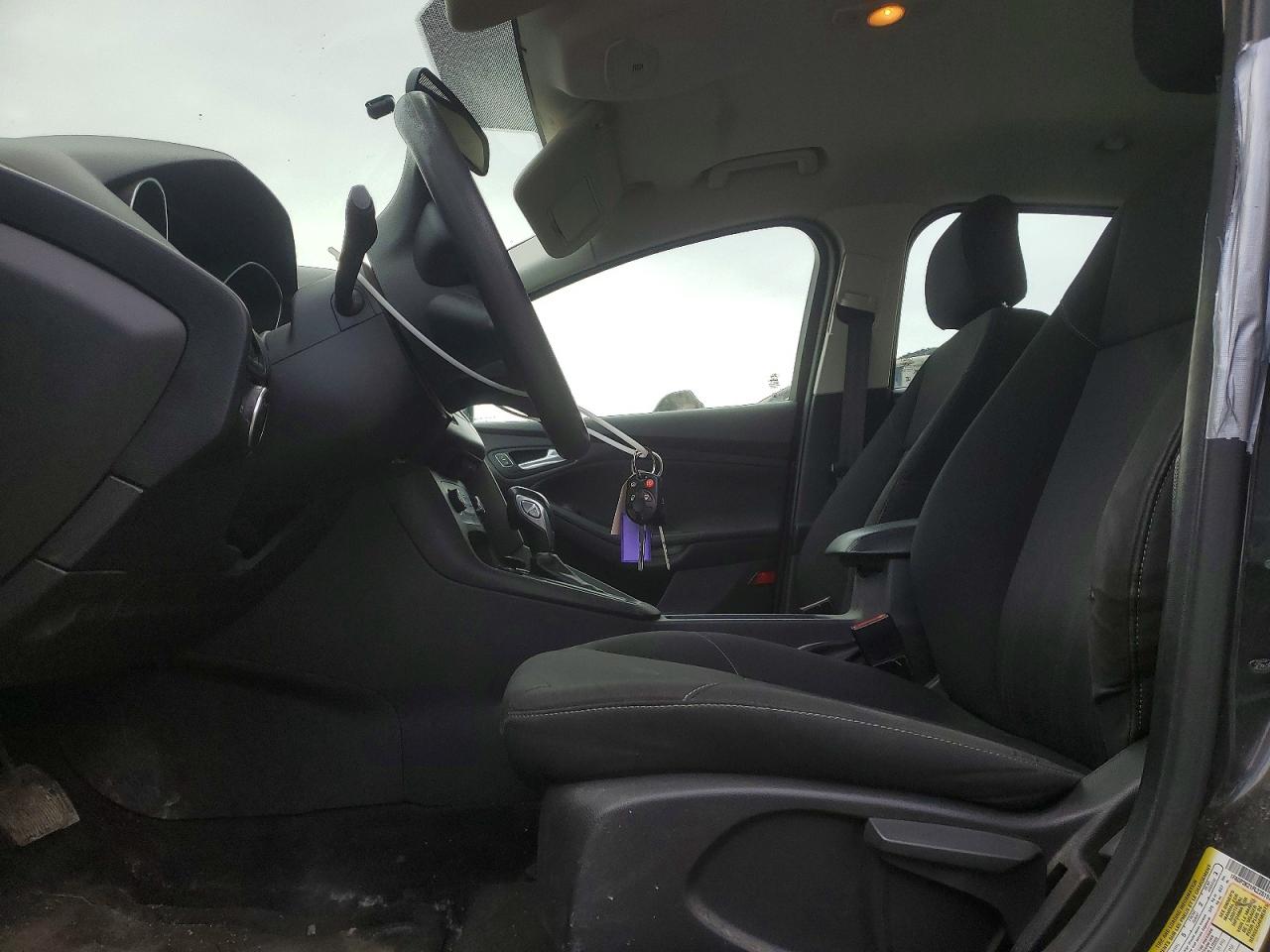 2015 Ford Focus Se Угольный vin: 1FADP3K21FL225151
