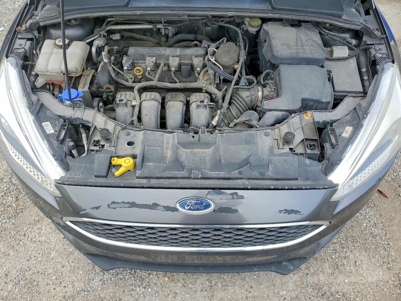 2015 Ford Focus Se Угольный vin: 1FADP3K21FL225151