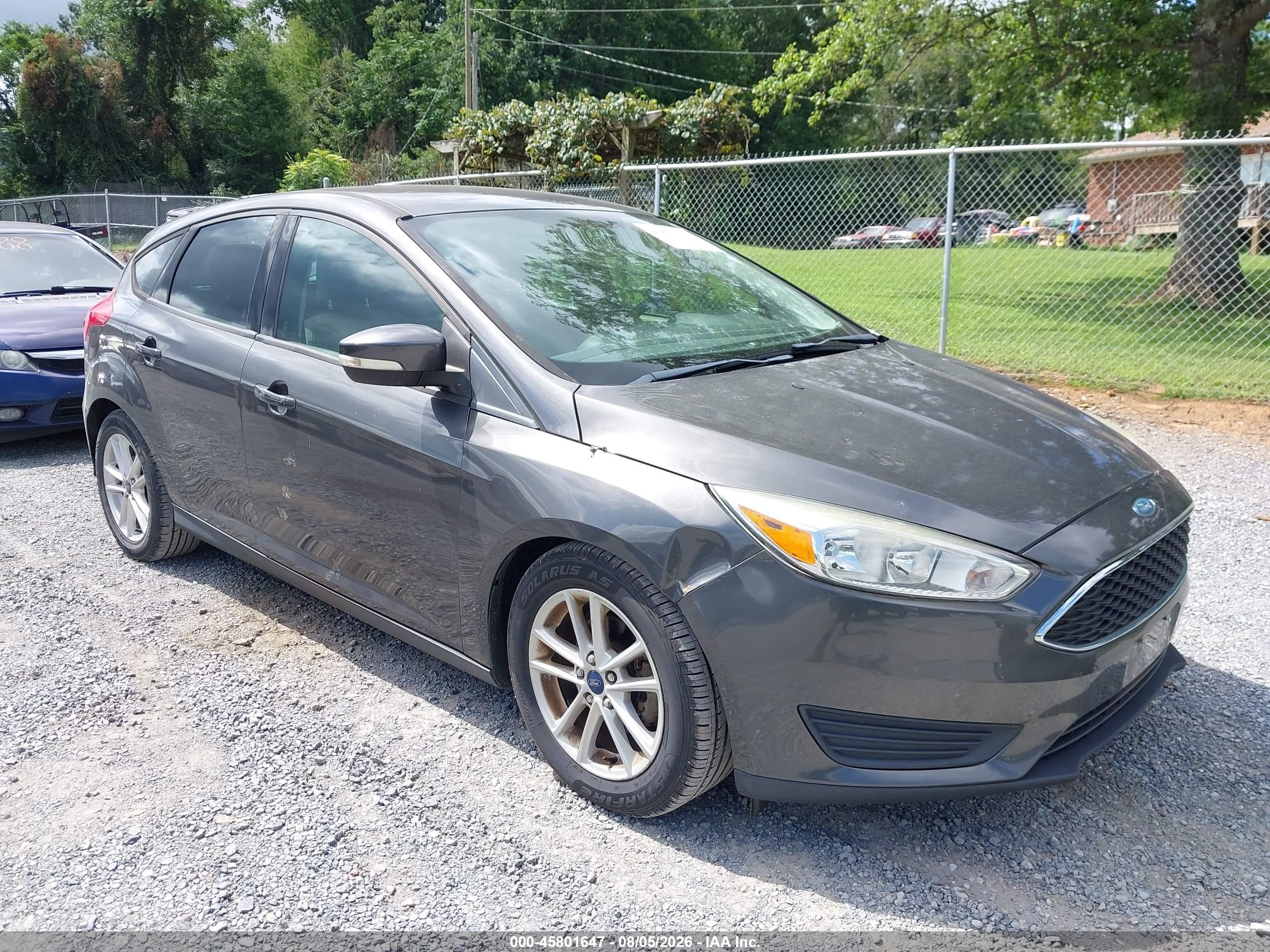 2015 Ford Focus Se Черный vin: 1FADP3K21FL238417