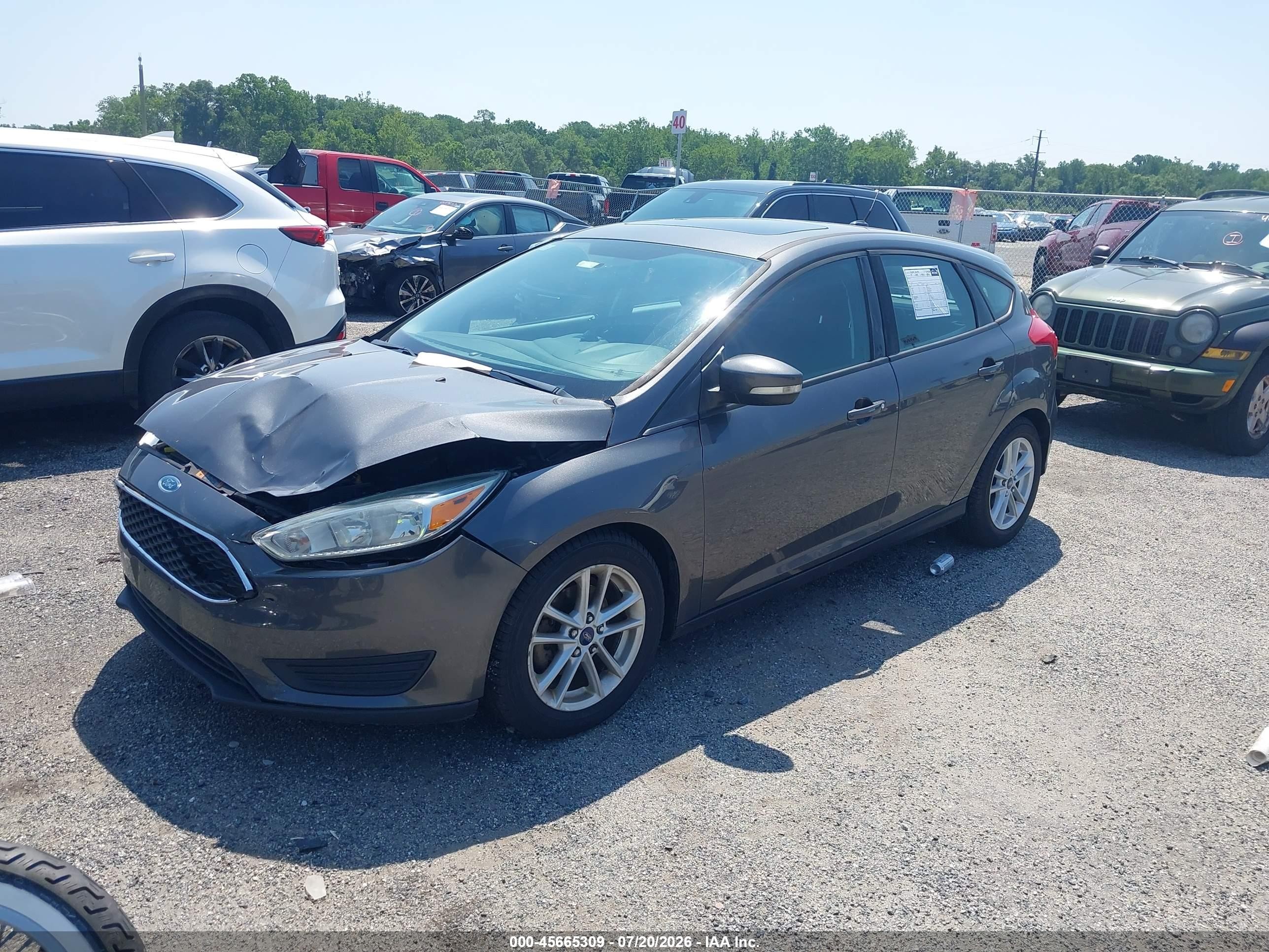 2015 Ford Focus Se Gray vin: 1FADP3K21FL259848