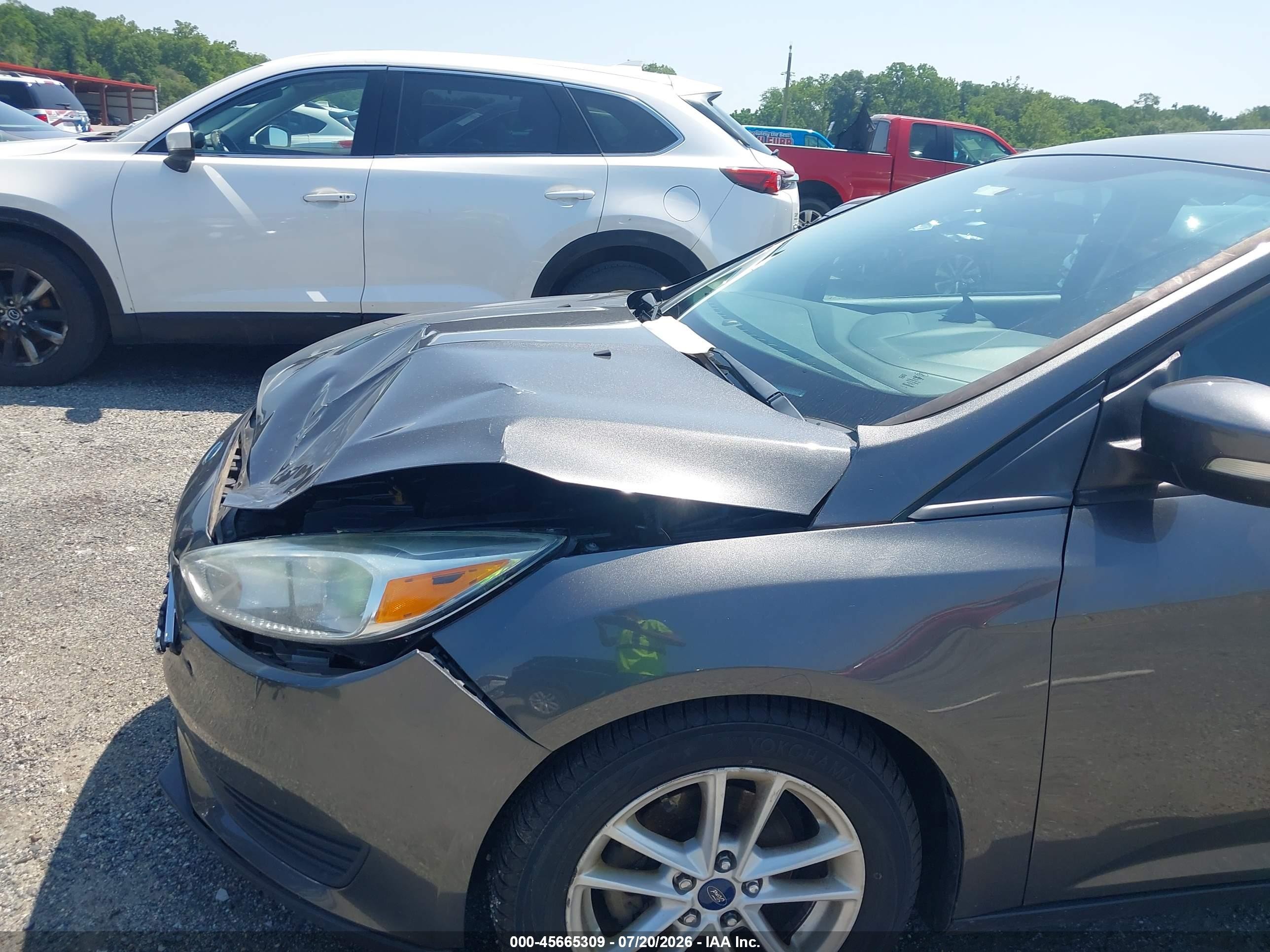 2015 Ford Focus Se Gray vin: 1FADP3K21FL259848