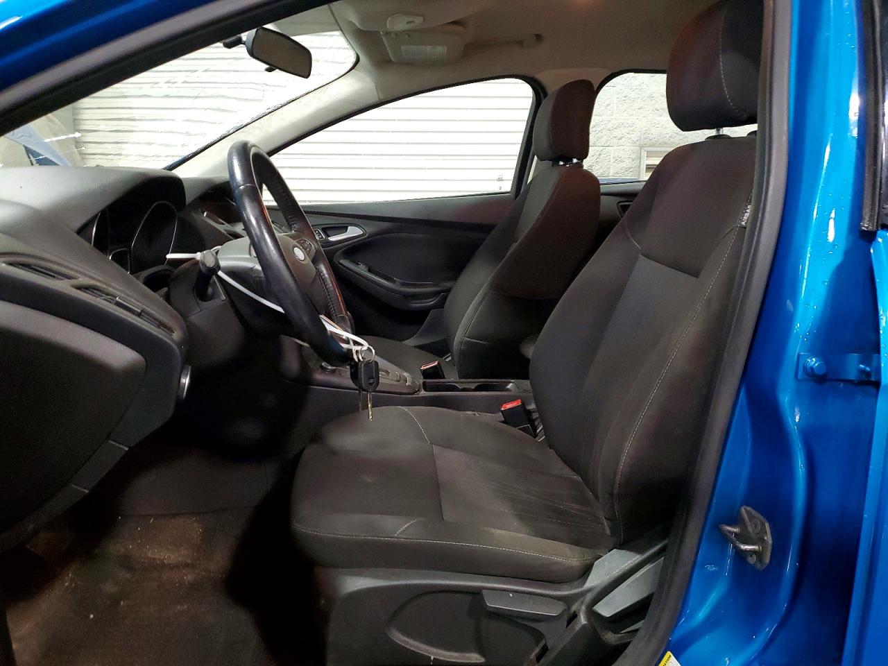 2015 Ford Focus Se Blue vin: 1FADP3K21FL269361