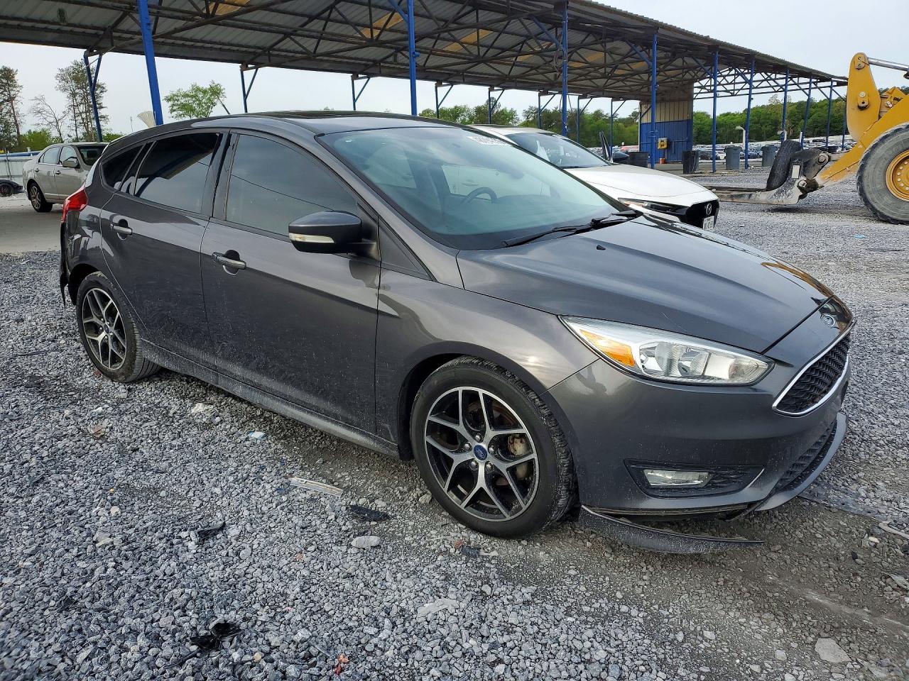2015 Ford Focus Se Gray vin: 1FADP3K21FL291781
