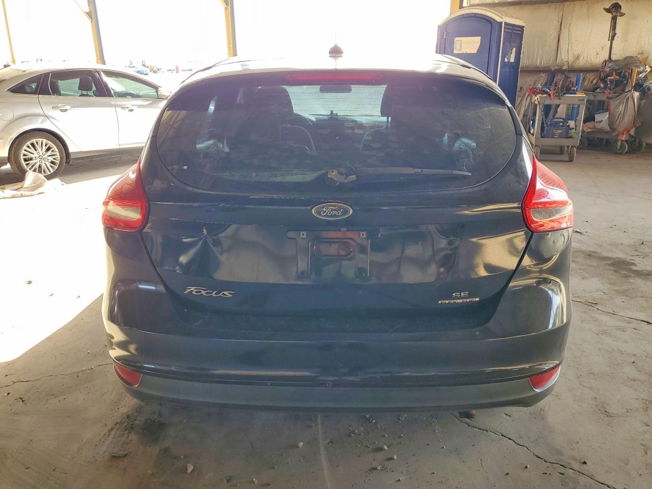 2015 Ford Focus Se Black vin: 1FADP3K21FL338582