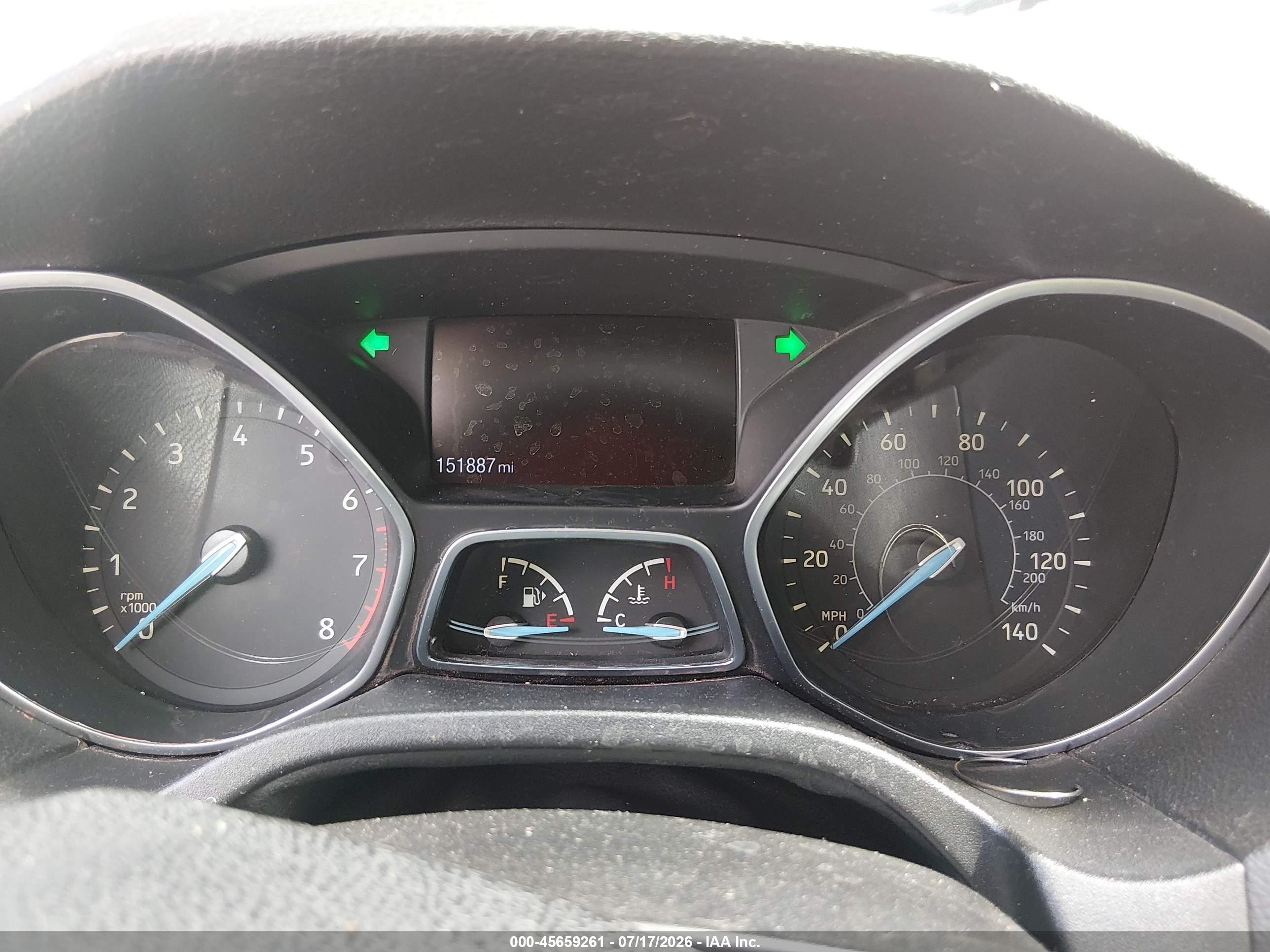 2015 Ford Focus Se Красный vin: 1FADP3K21FL346911
