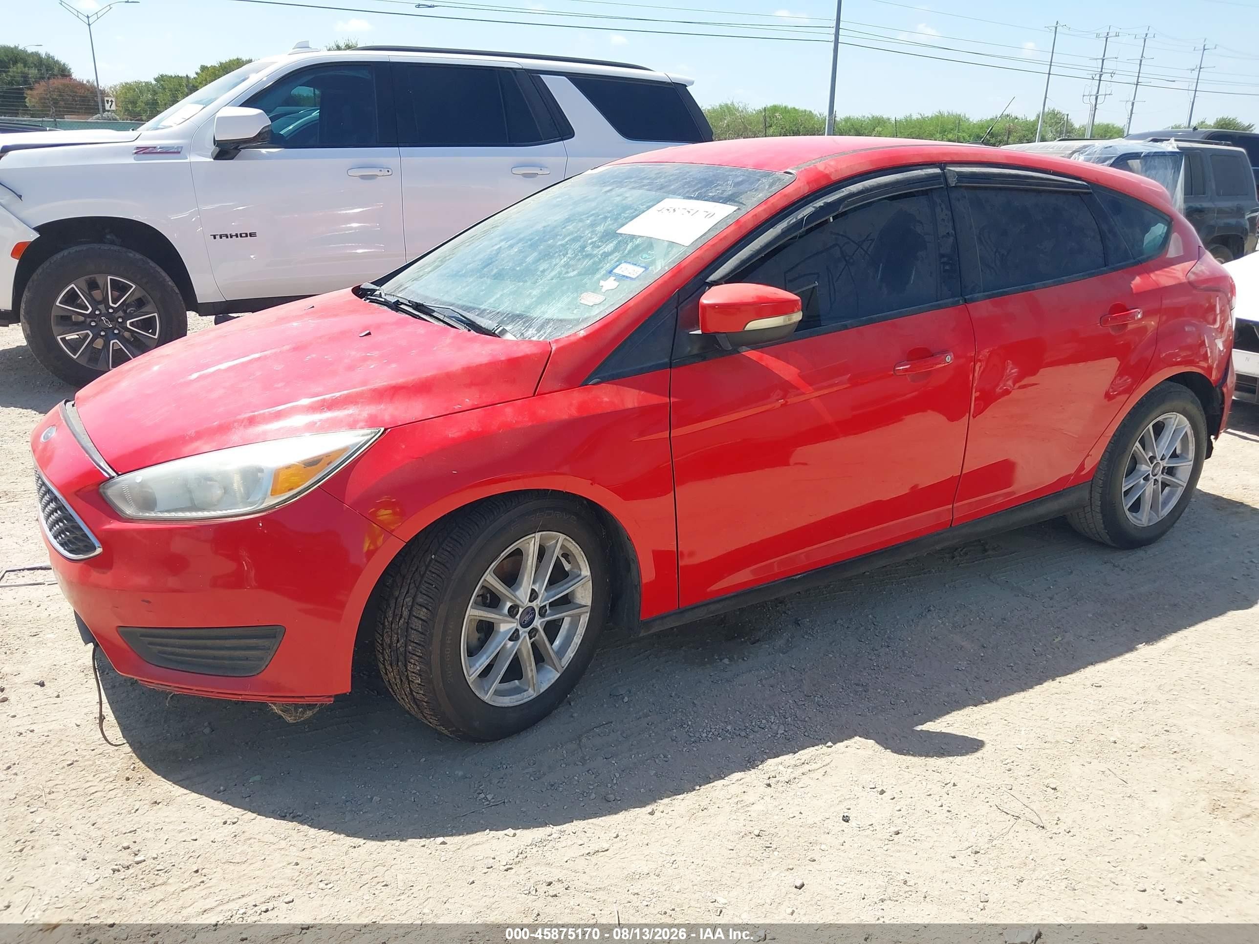 2015 Ford Focus Se Red vin: 1FADP3K21FL350859