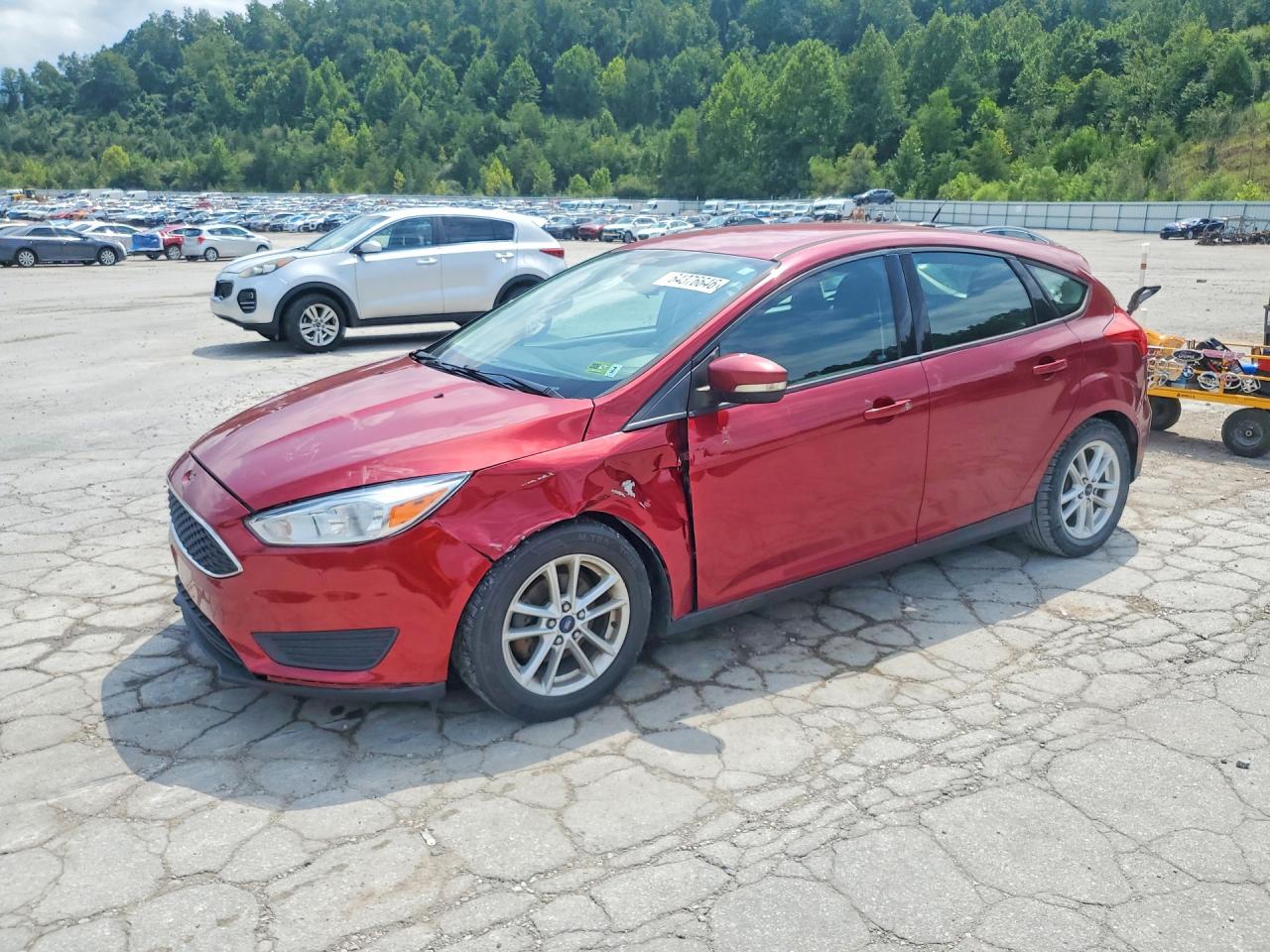 2015 Ford Focus Se Maroon vin: 1FADP3K21FL372005