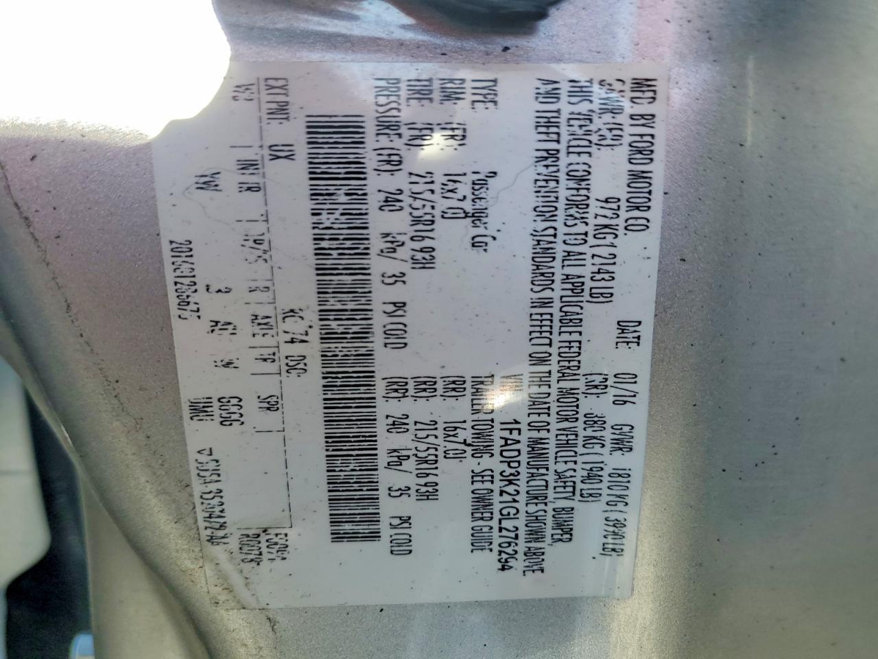 2016 Ford Focus Se Silver vin: 1FADP3K21GL276294