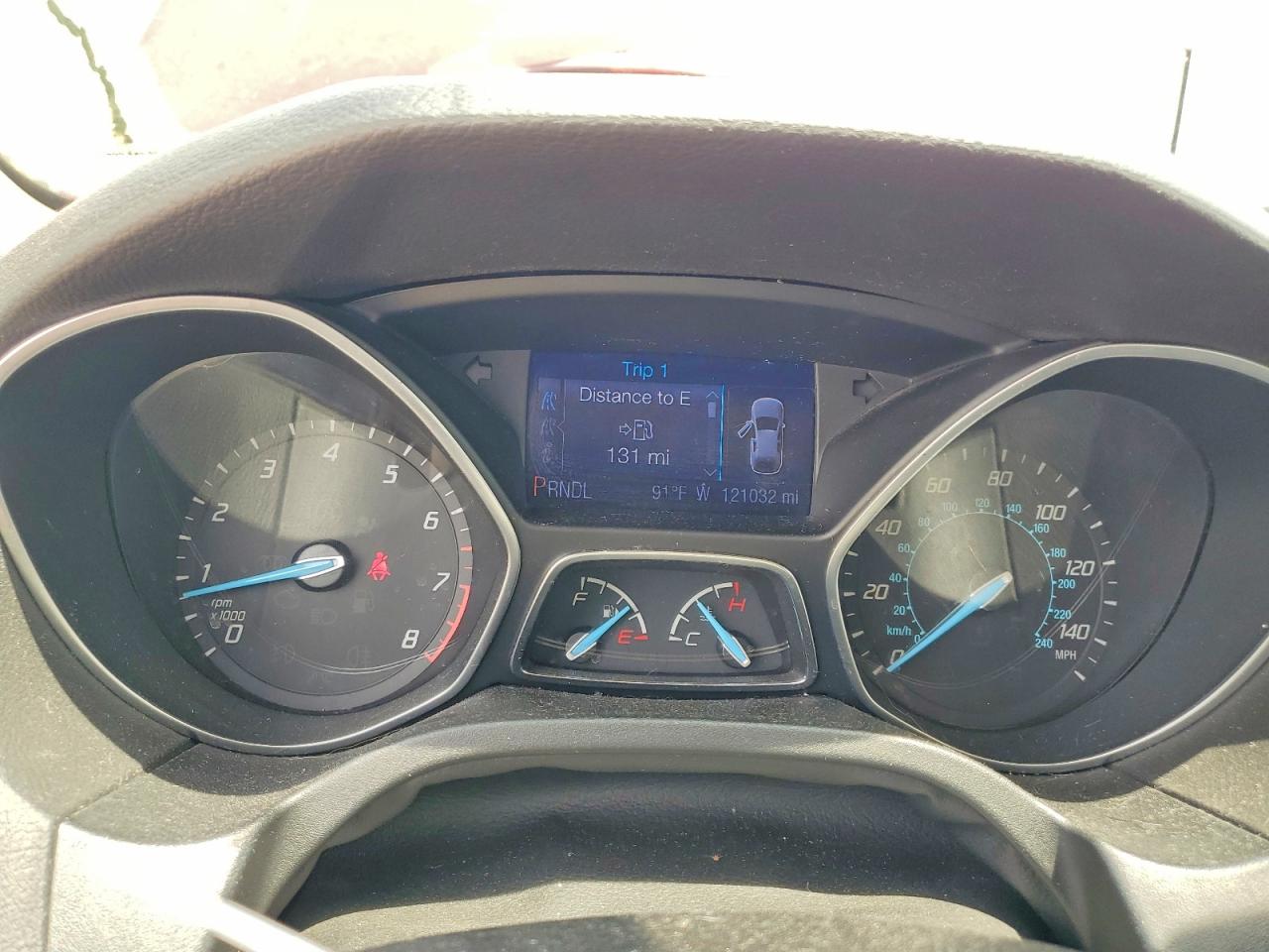 2013 Ford Focus Se Red vin: 1FADP3K22DL158170
