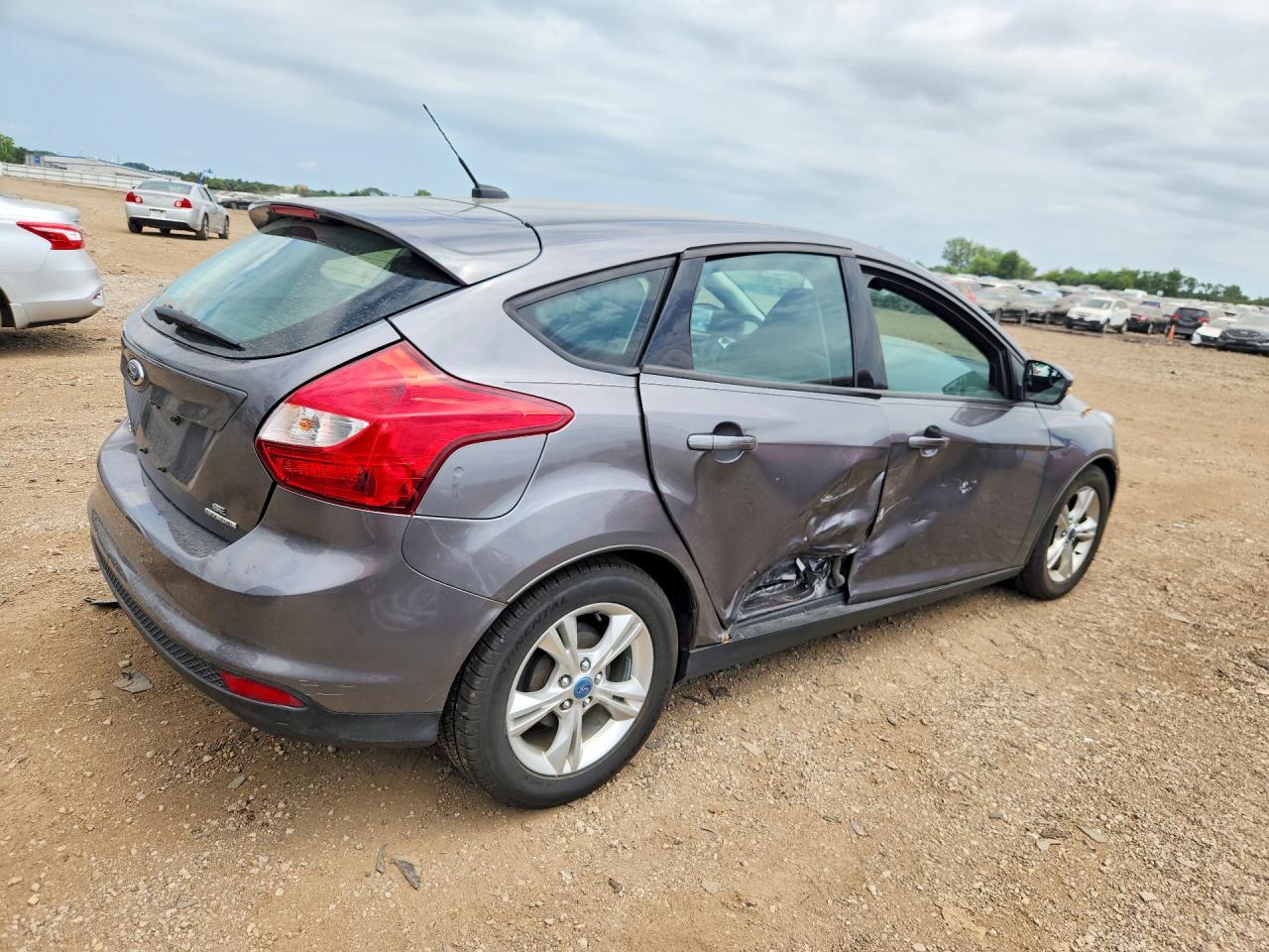 2013 Ford Focus Se Gray vin: 1FADP3K22DL175485