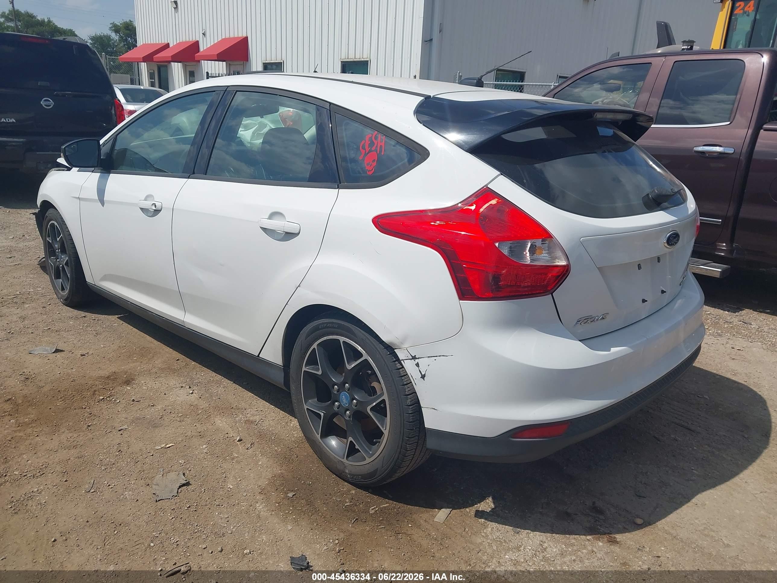 2013 Ford Focus Se White vin: 1FADP3K22DL184543