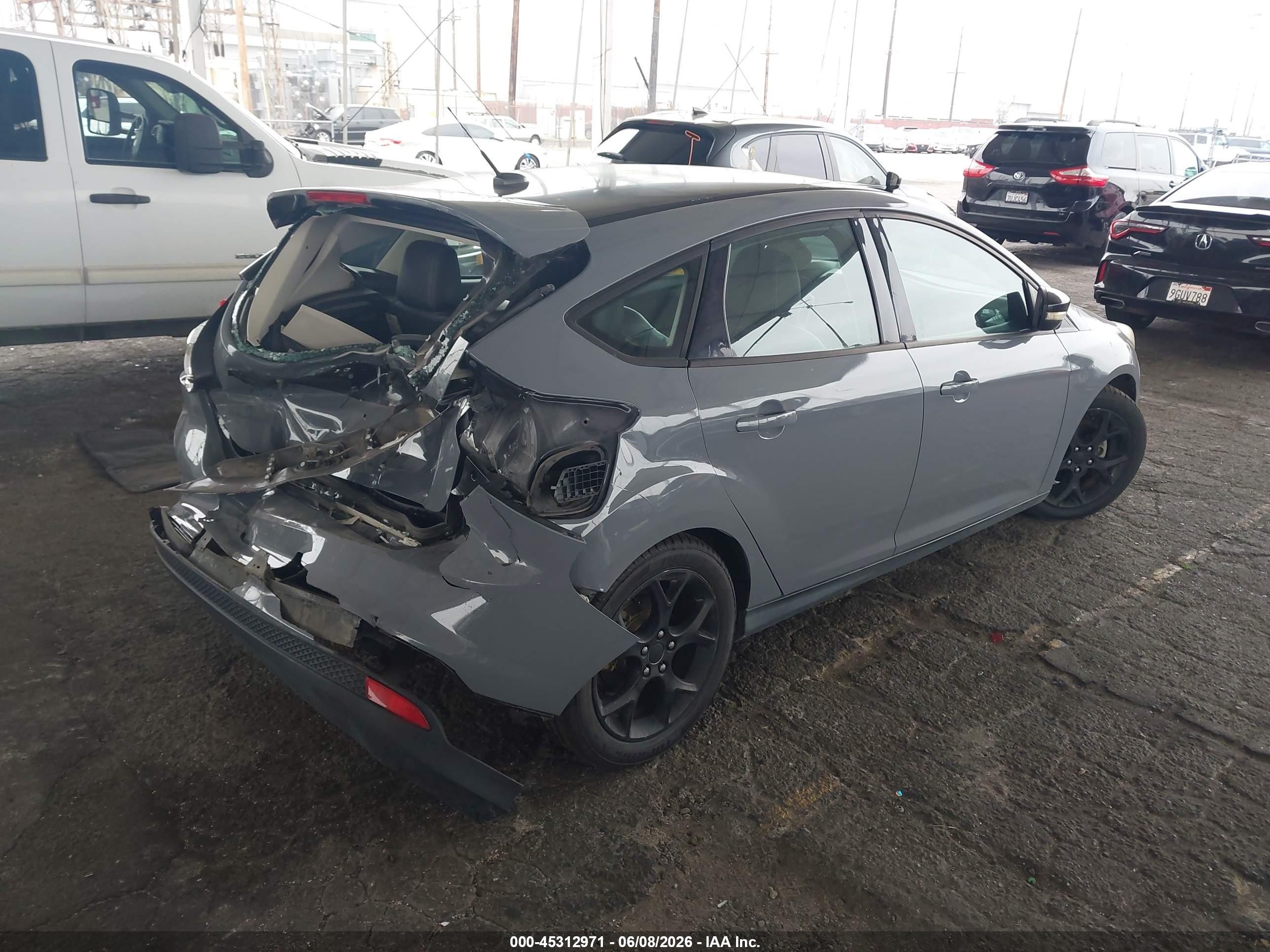 2013 Ford Focus Se Green vin: 1FADP3K22DL214382