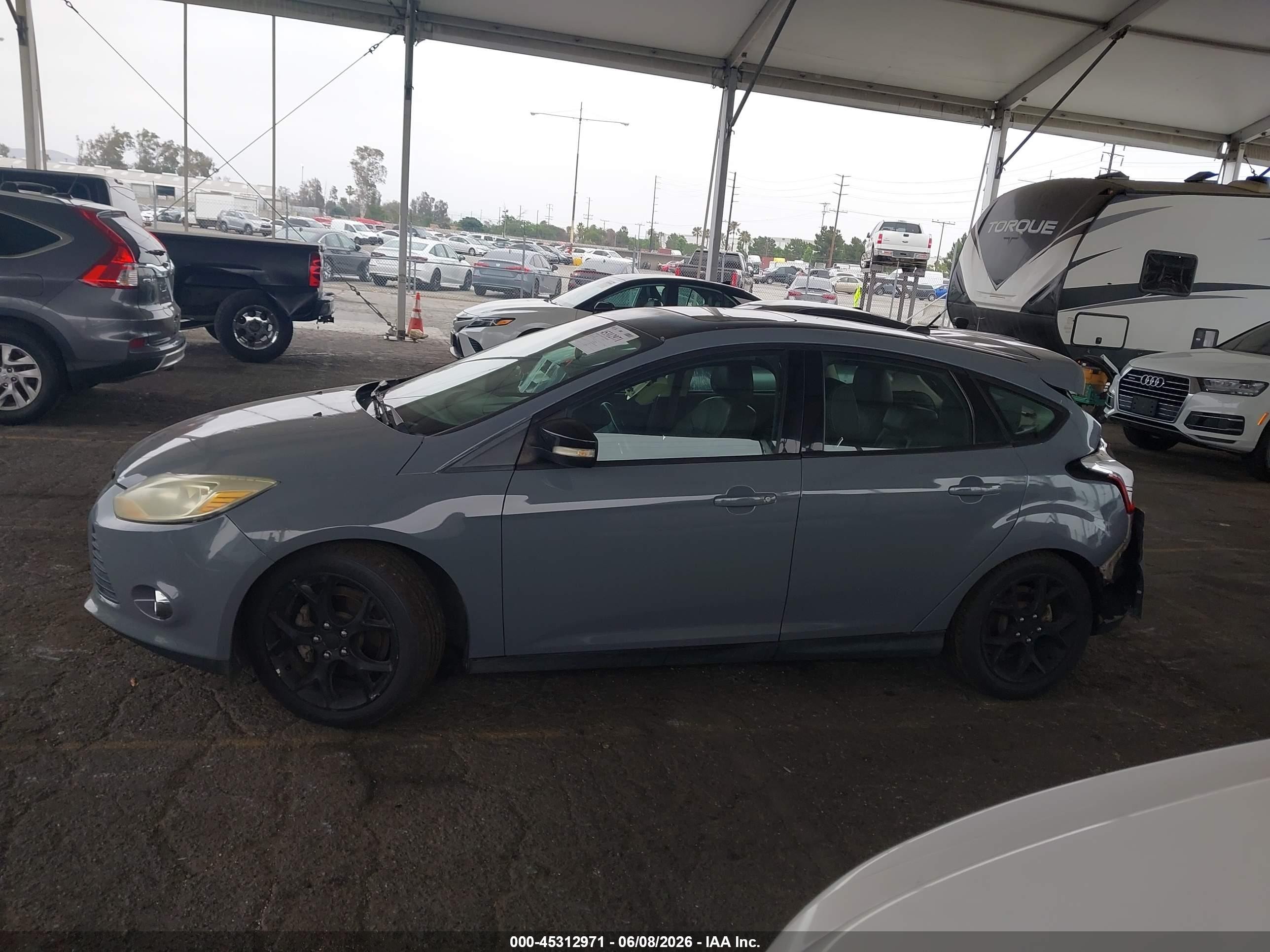 2013 Ford Focus Se Green vin: 1FADP3K22DL214382