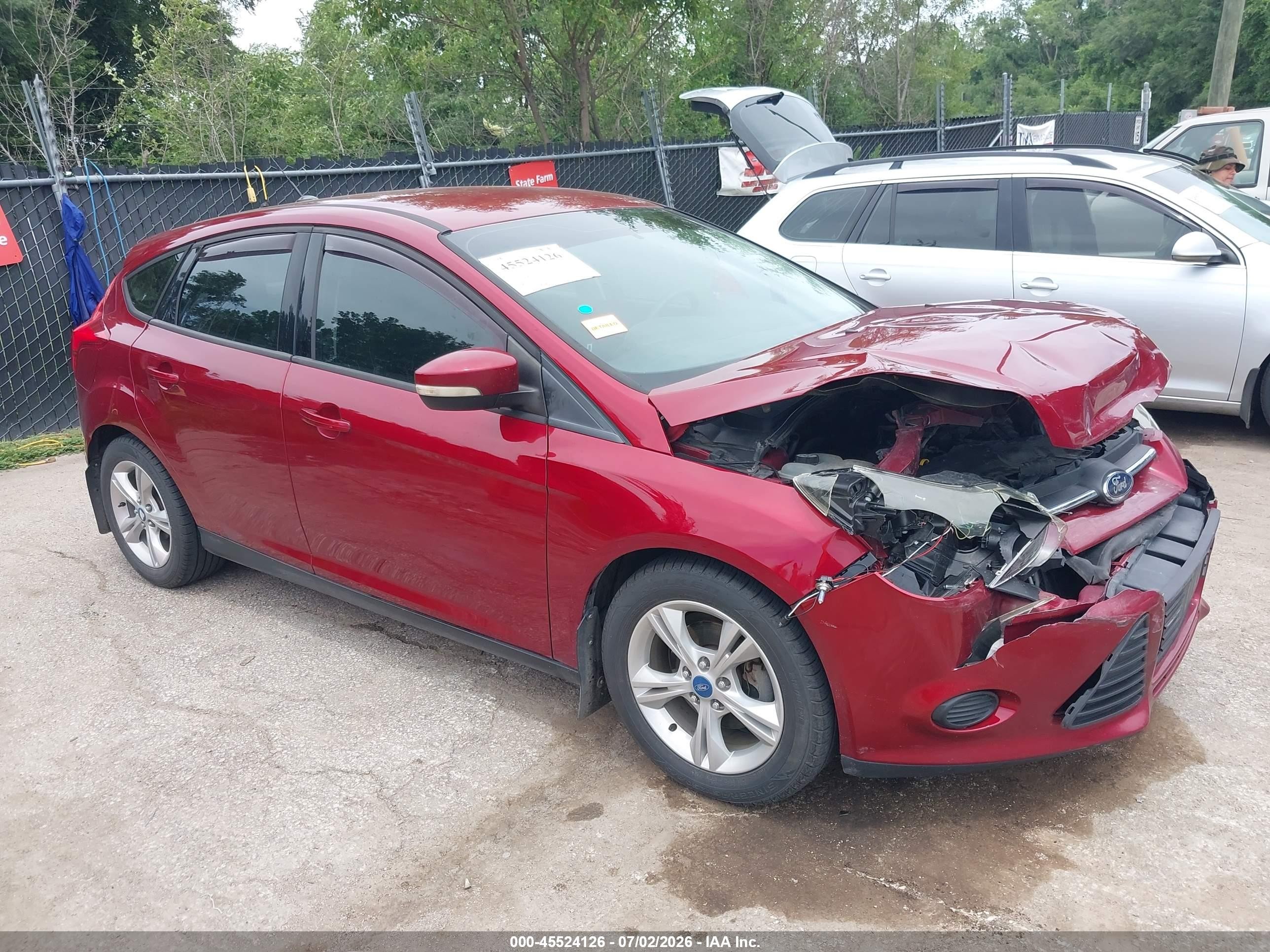 2013 Ford Focus Se Red vin: 1FADP3K22DL221249