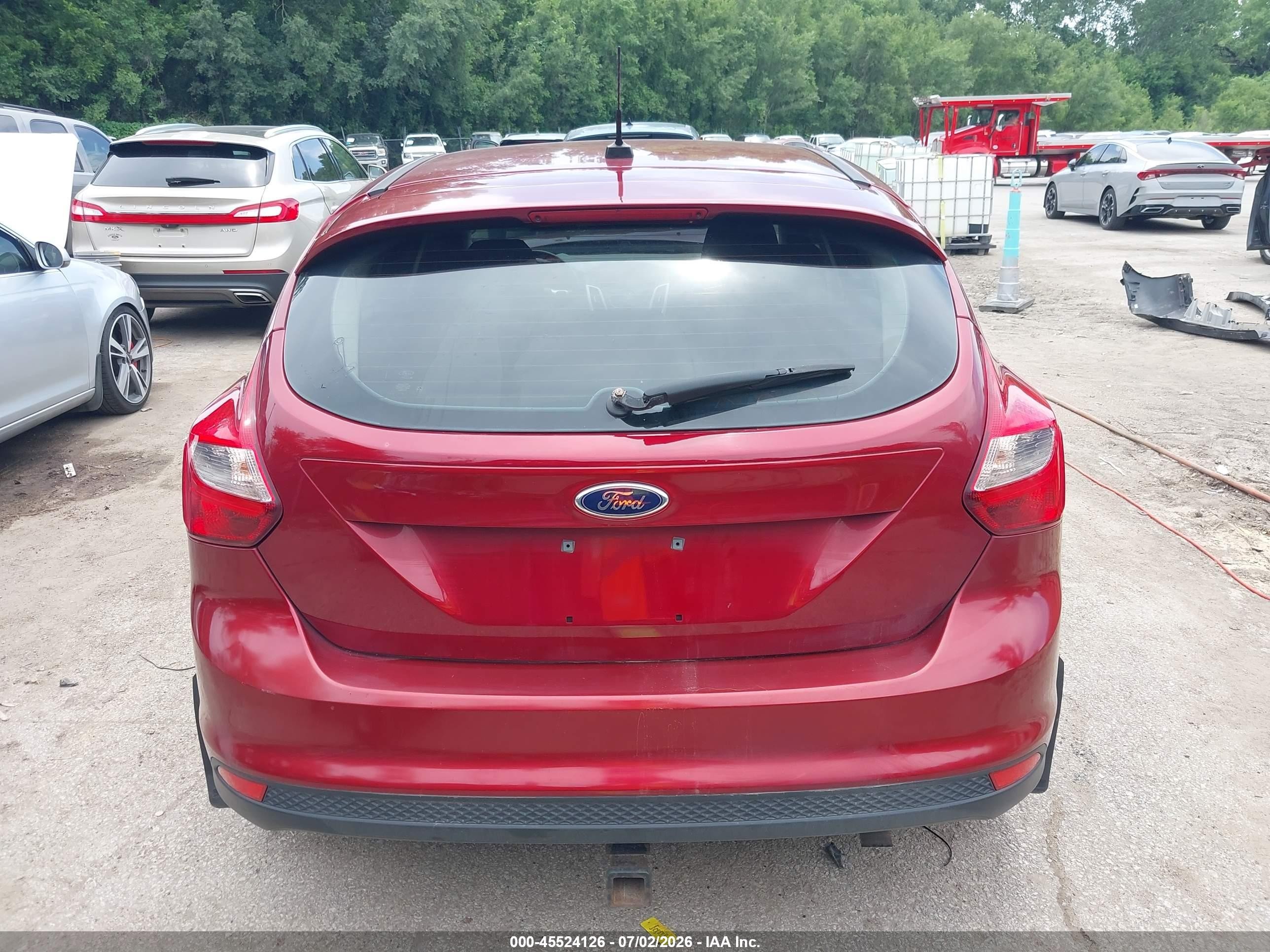 2013 Ford Focus Se Red vin: 1FADP3K22DL221249