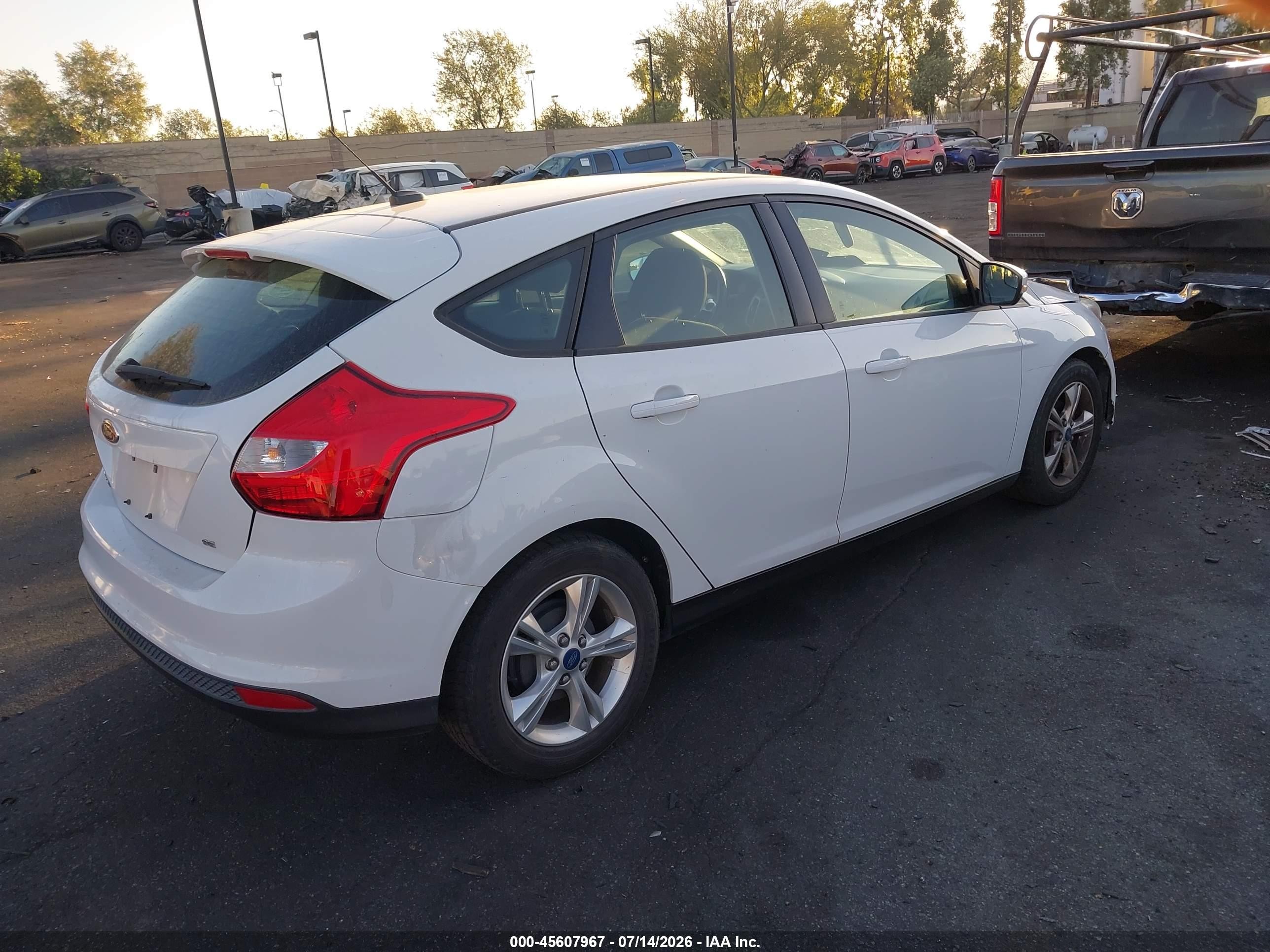 2013 Ford Focus Se White vin: 1FADP3K22DL245244