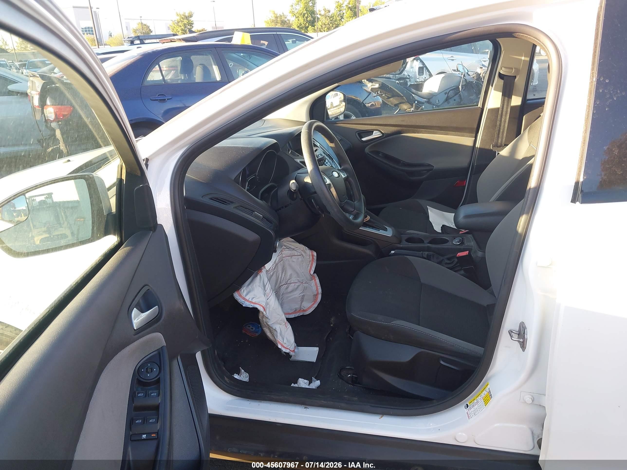 2013 Ford Focus Se White vin: 1FADP3K22DL245244