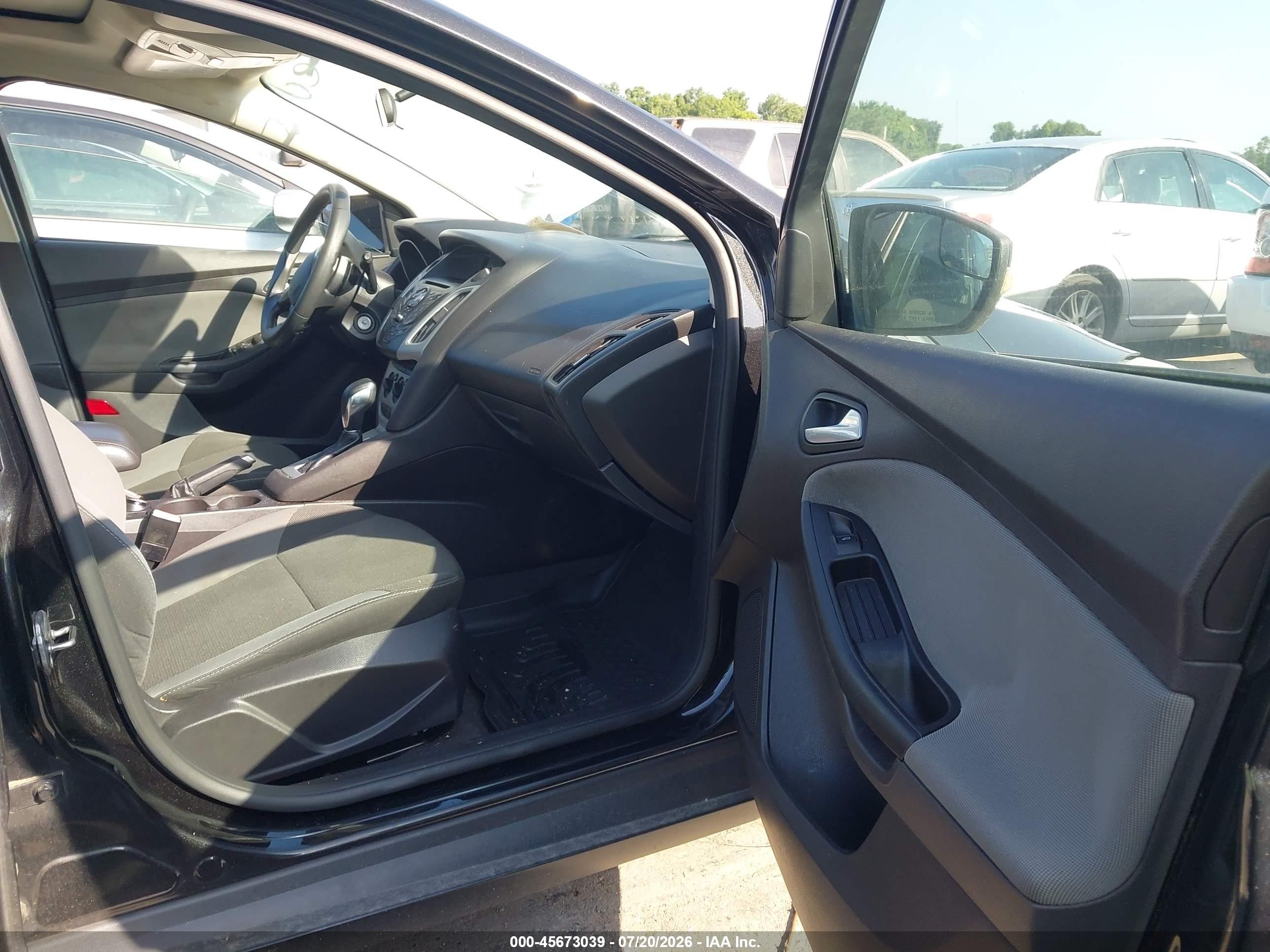 2013 Ford Focus Se Black vin: 1FADP3K22DL257765