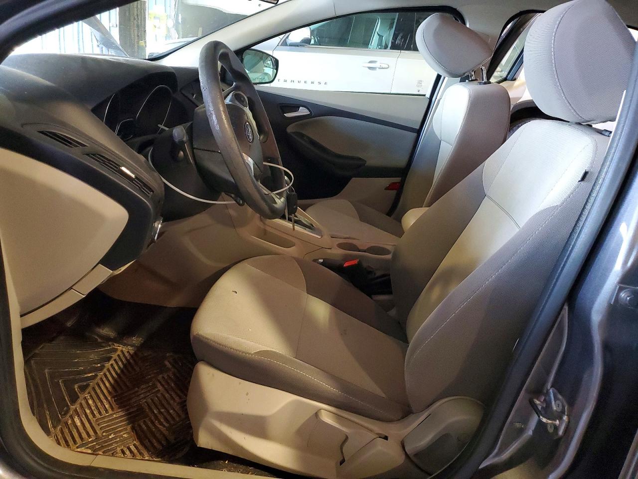 2013 Ford Focus Se Gray vin: 1FADP3K22DL270998