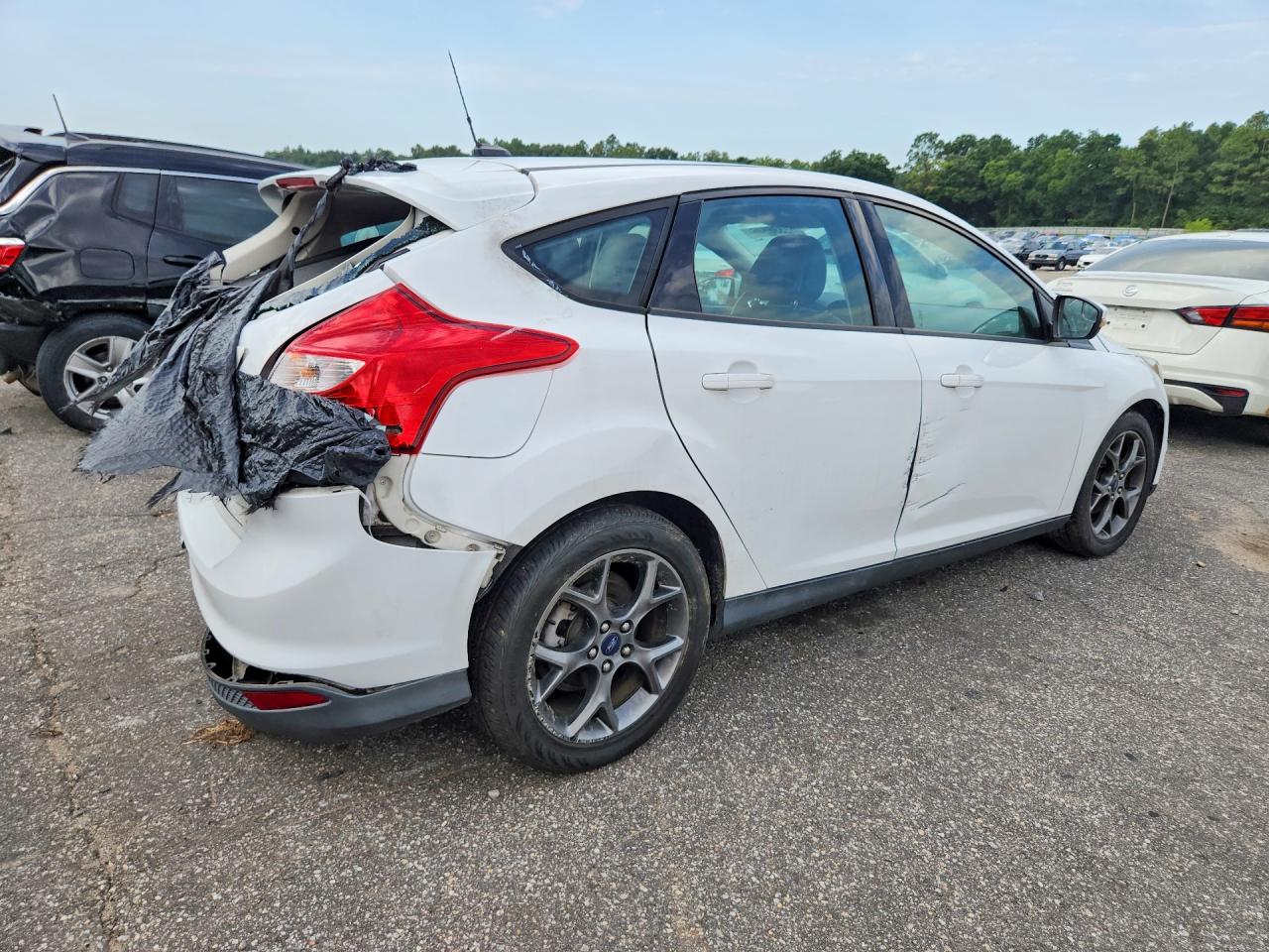 2013 Ford Focus Se White vin: 1FADP3K22DL317608