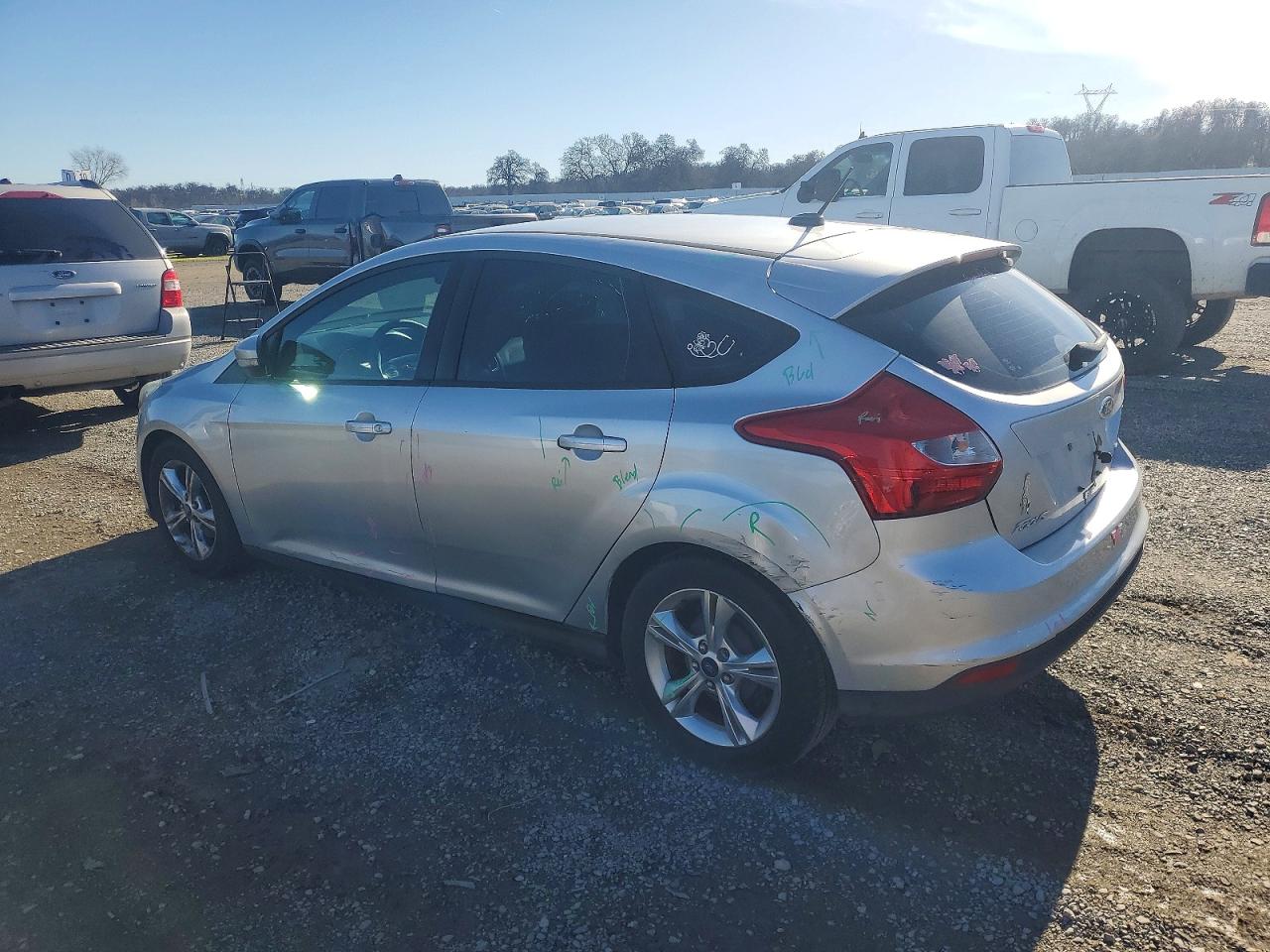 2013 Ford Focus Se Silver vin: 1FADP3K22DL319861