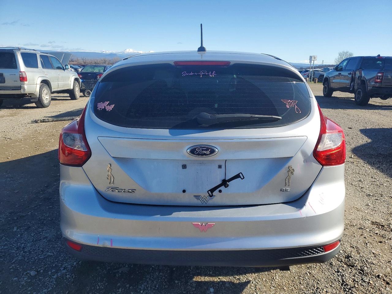 2013 Ford Focus Se Silver vin: 1FADP3K22DL319861