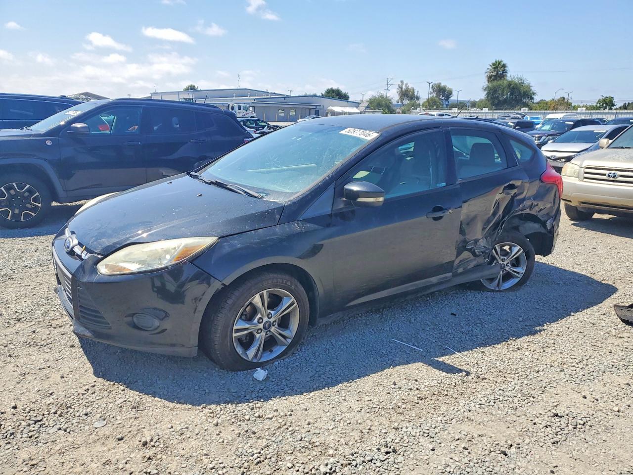 2013 Ford Focus Se Black vin: 1FADP3K22DL325174