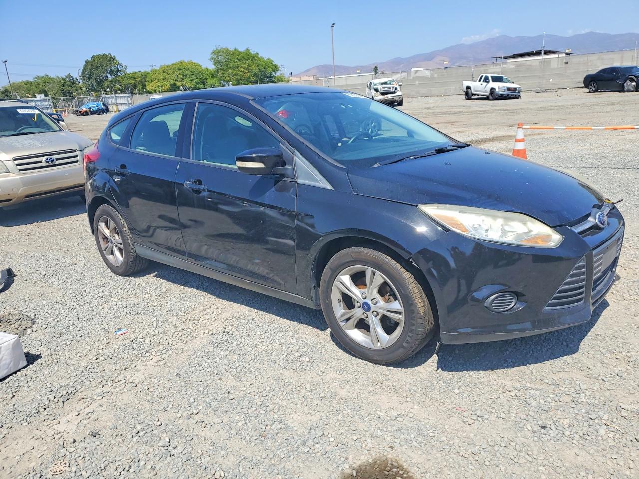 2013 Ford Focus Se Black vin: 1FADP3K22DL325174