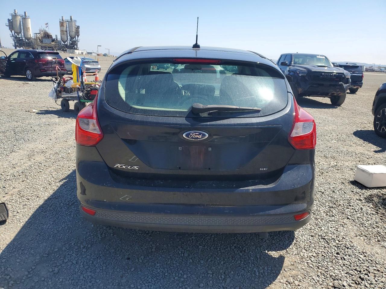 2013 Ford Focus Se Black vin: 1FADP3K22DL325174