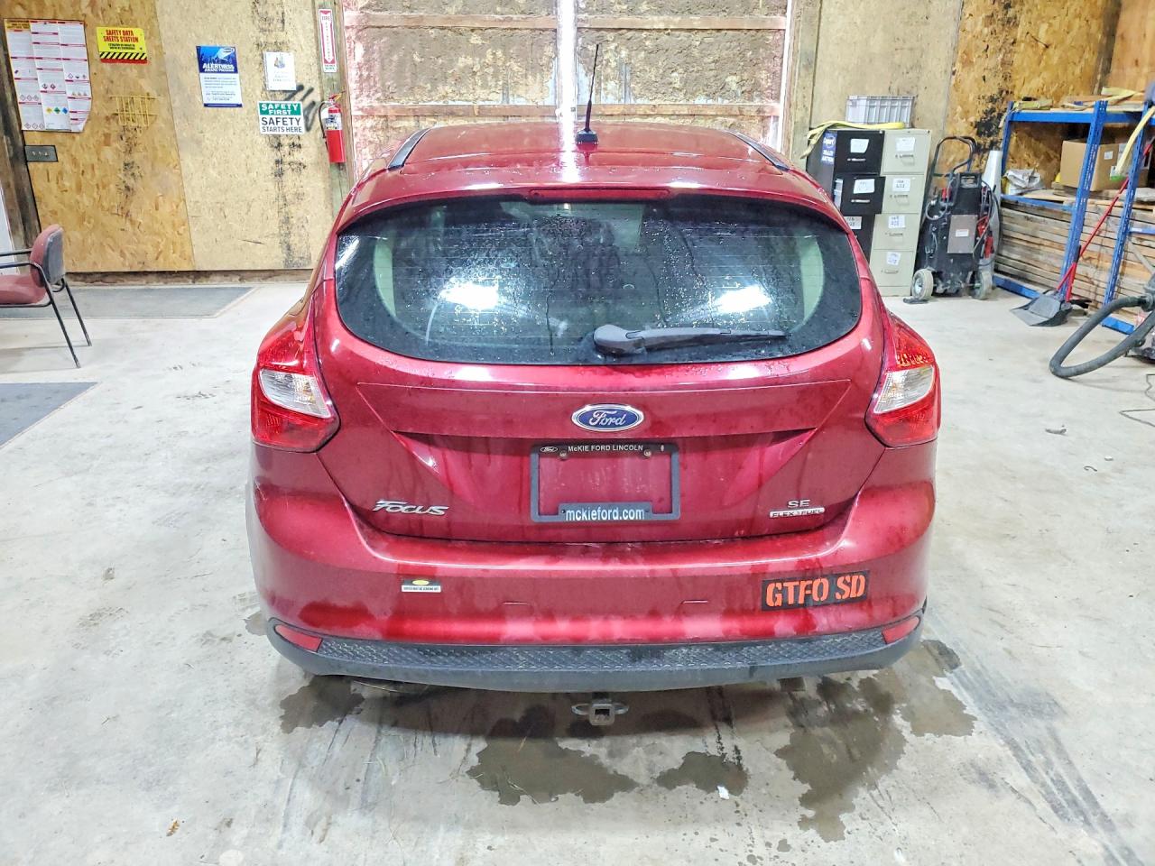 2013 Ford Focus Se Red vin: 1FADP3K22DL359678