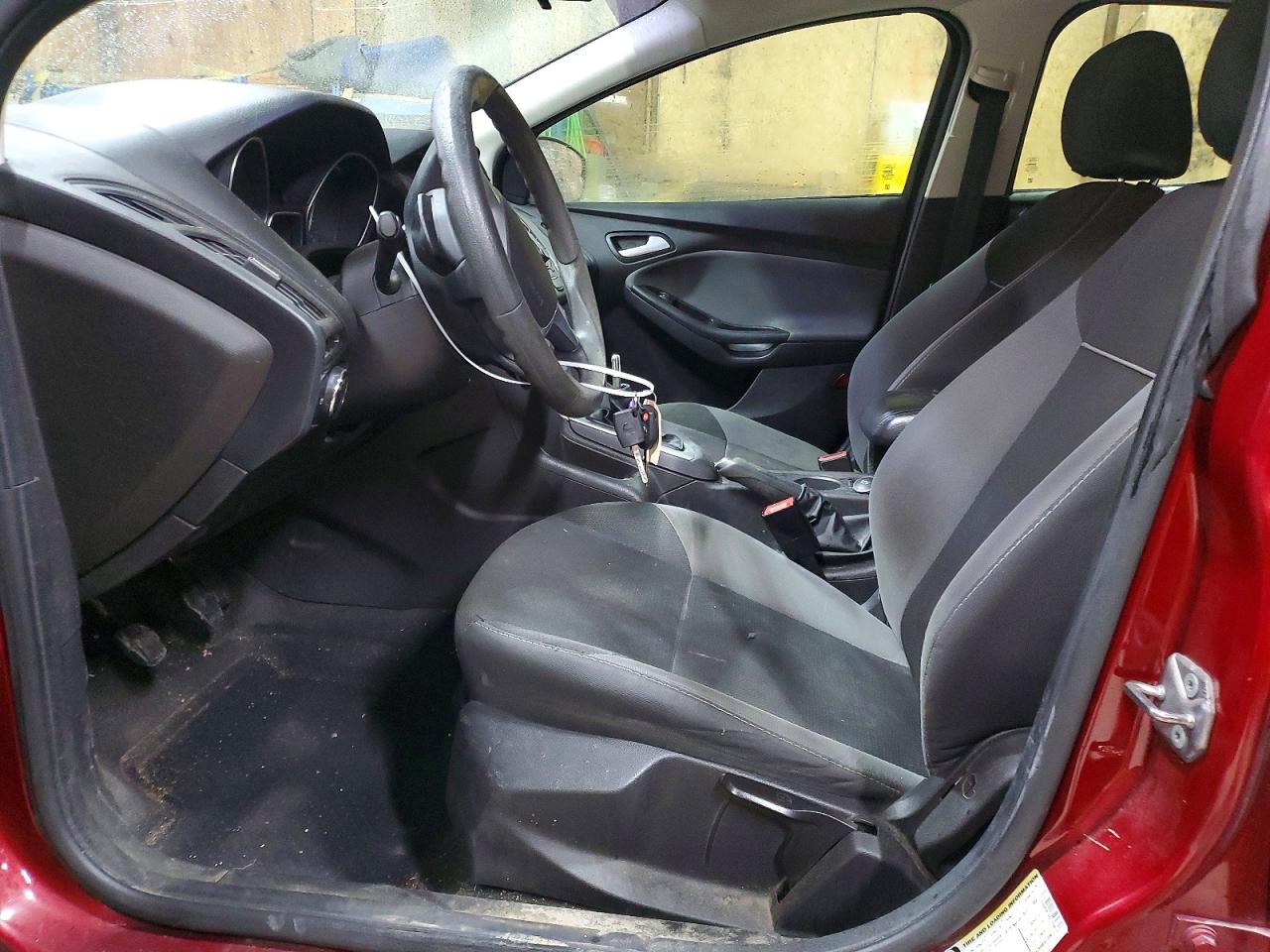 2013 Ford Focus Se Red vin: 1FADP3K22DL359678