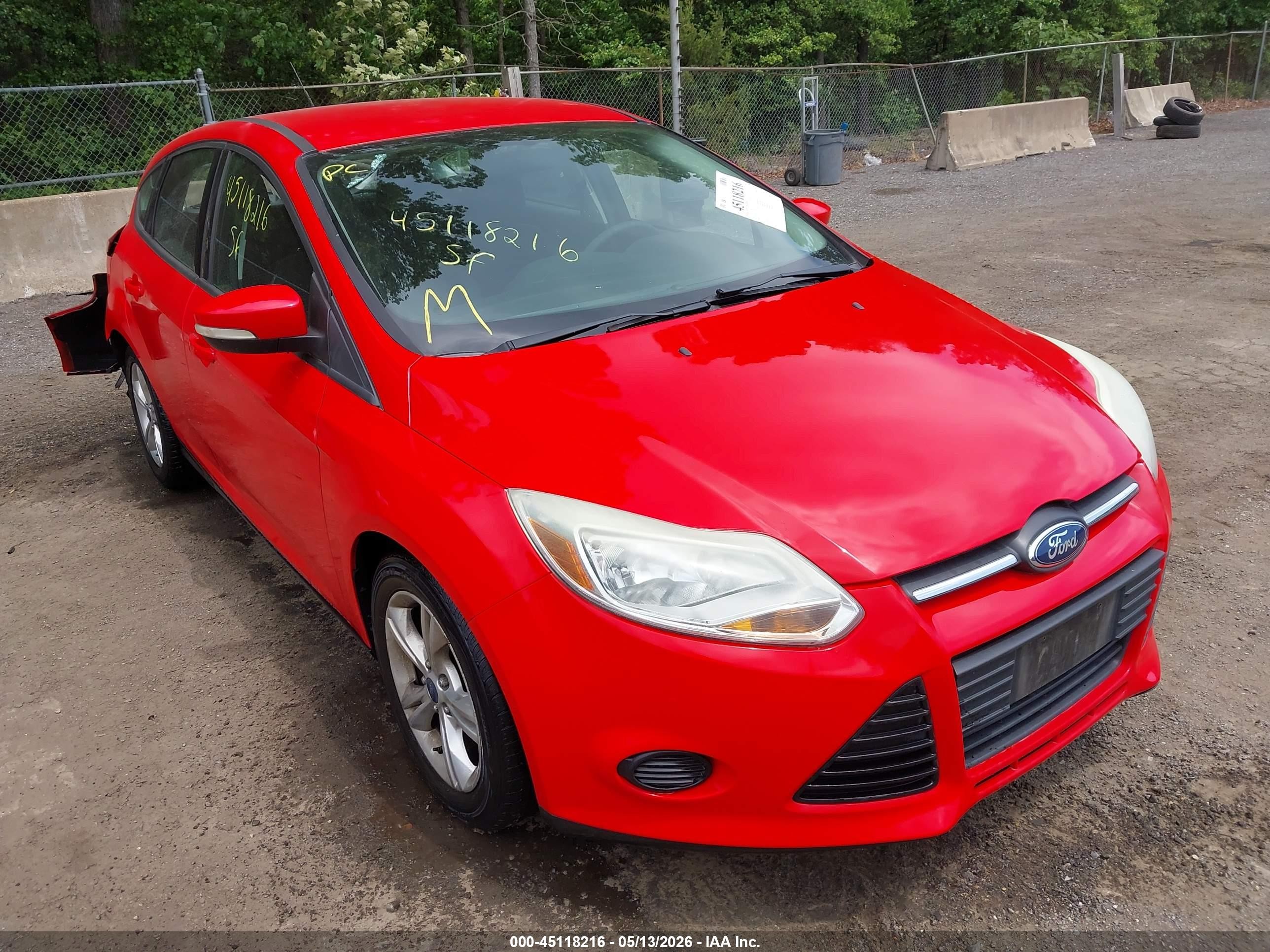 2013 Ford Focus Se Red vin: 1FADP3K22DL360295