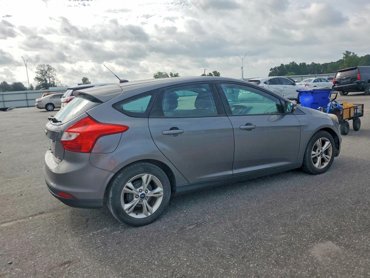 2013 Ford Focus Se Gray vin: 1FADP3K22DL371233
