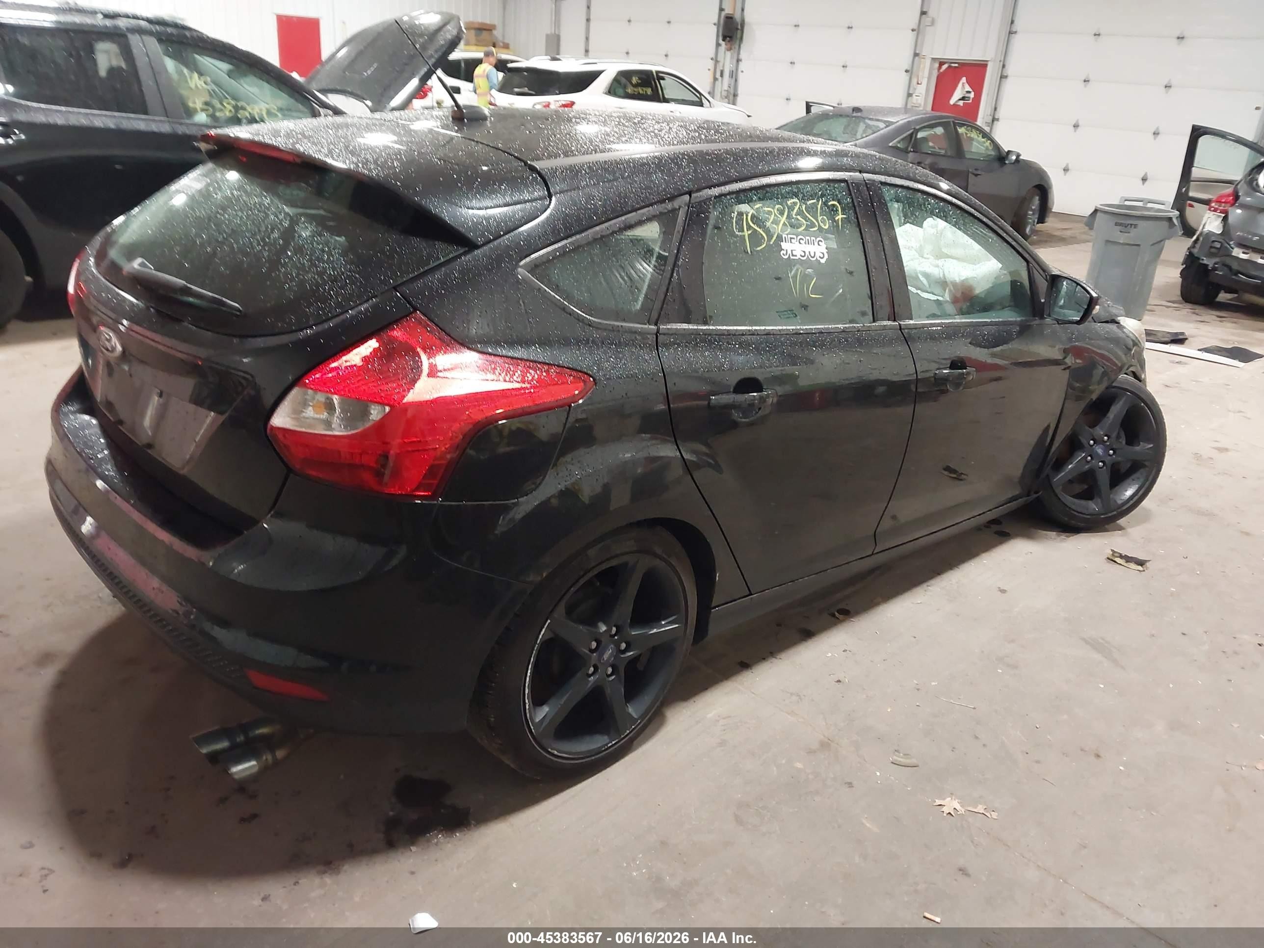 2014 Ford Focus Se Black vin: 1FADP3K22EL169316