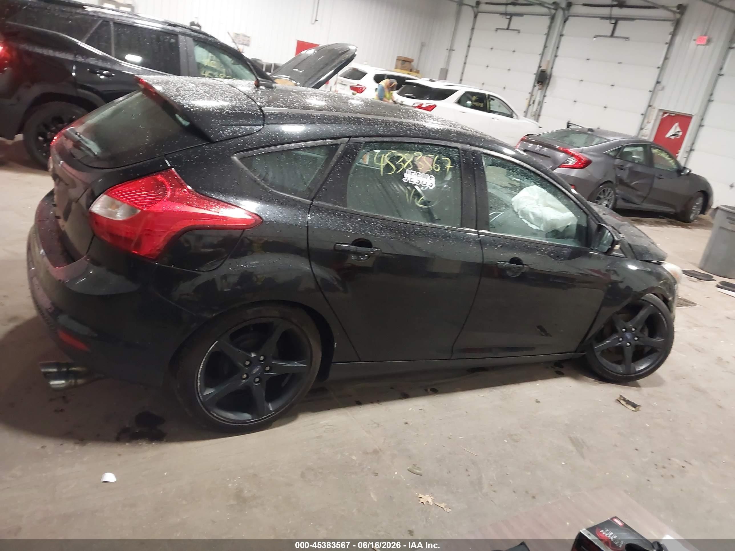 2014 Ford Focus Se Black vin: 1FADP3K22EL169316