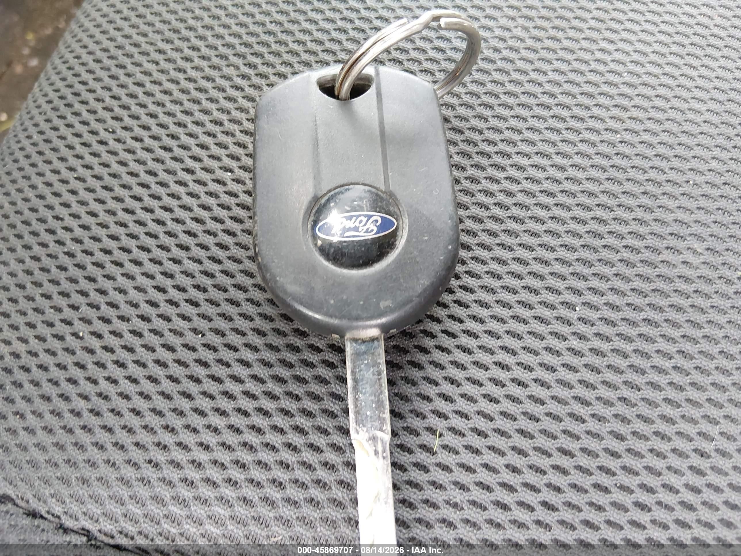 2014 Ford Focus Se Red vin: 1FADP3K22EL185077