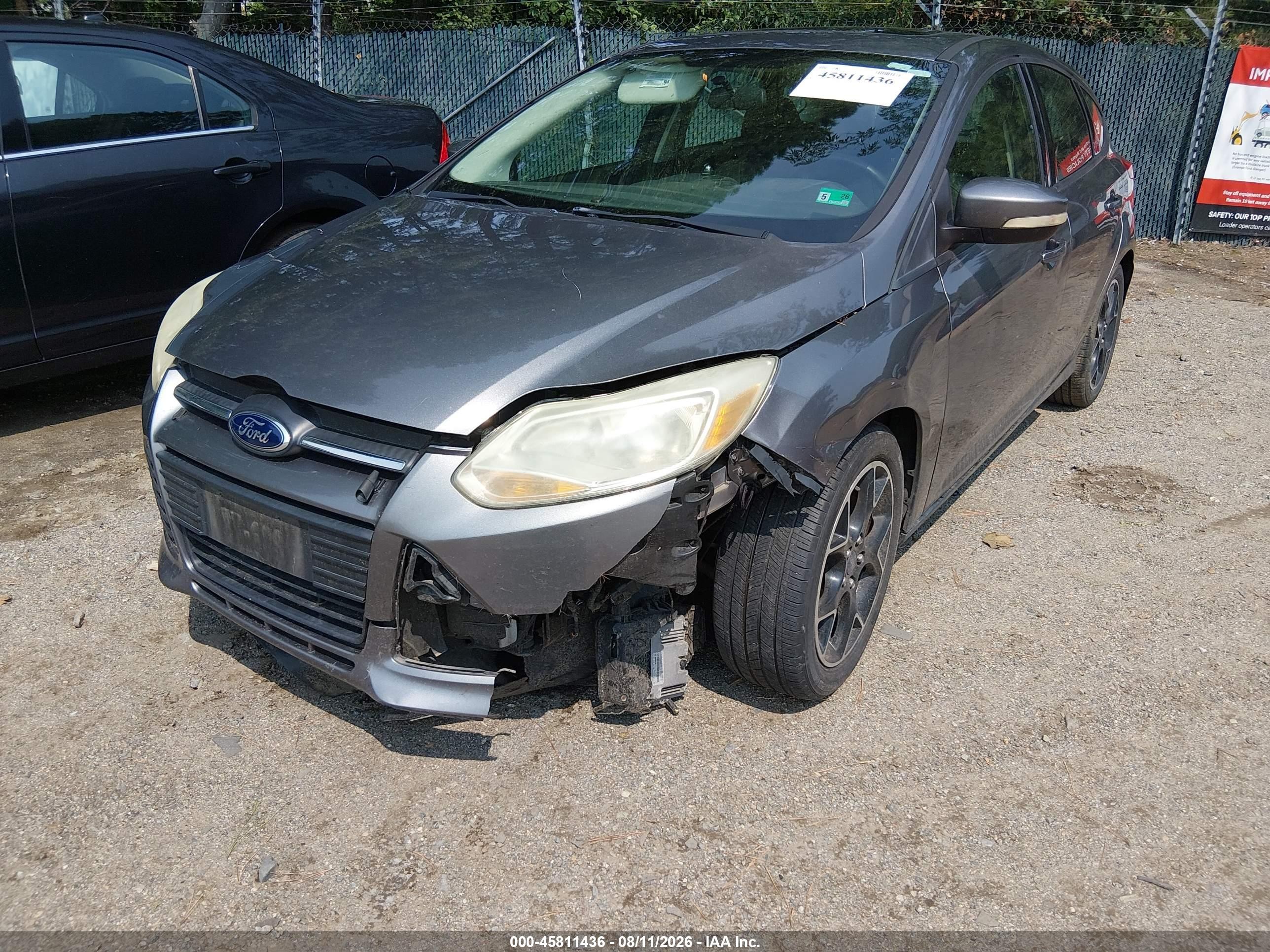 2014 Ford Focus Se Gray vin: 1FADP3K22EL192255
