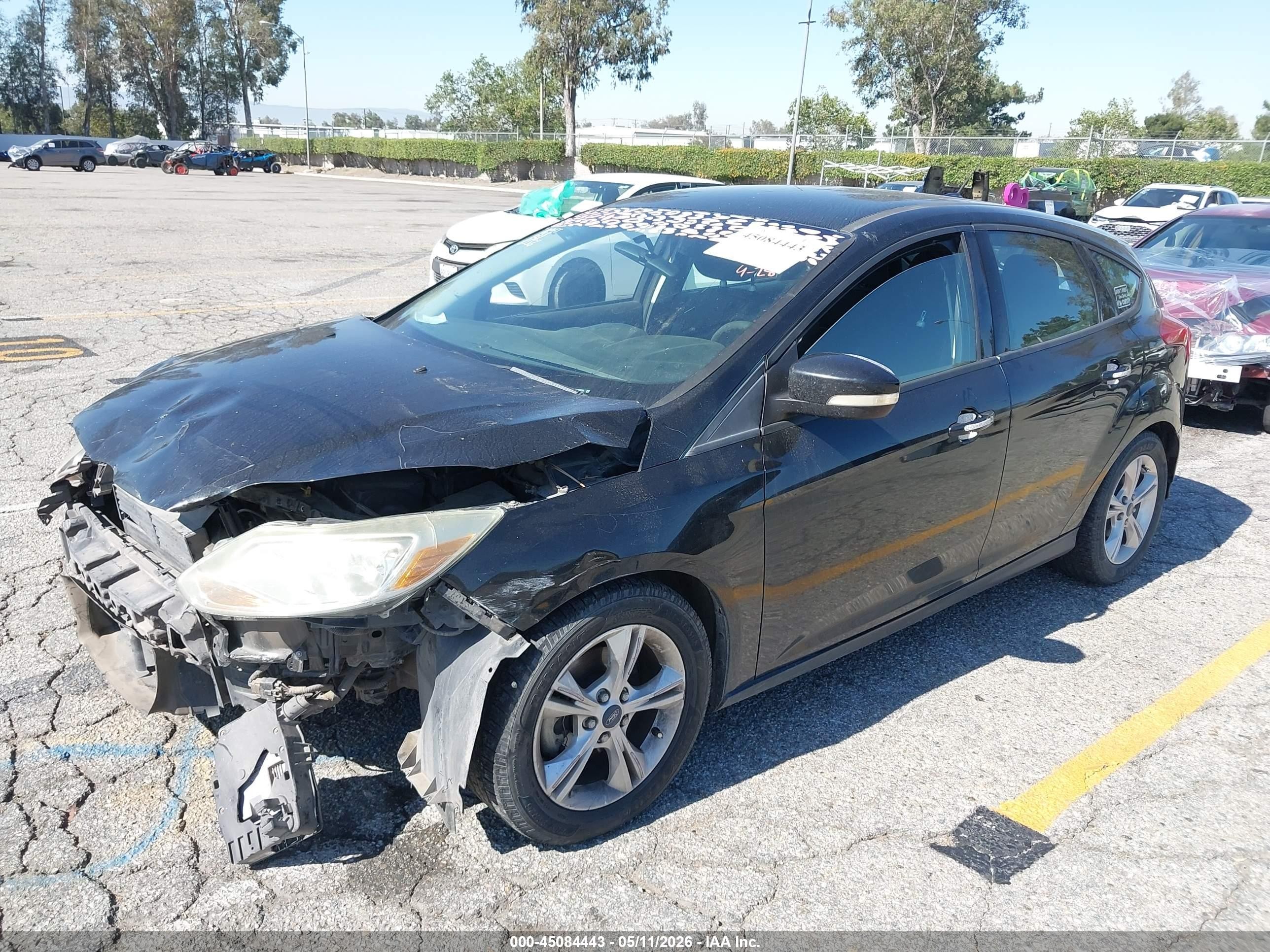 2014 Ford Focus Se Черный vin: 1FADP3K22EL198556