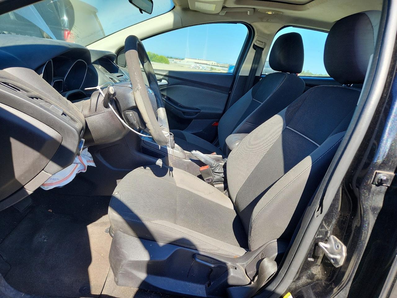 2014 Ford Focus Se Black vin: 1FADP3K22EL282361