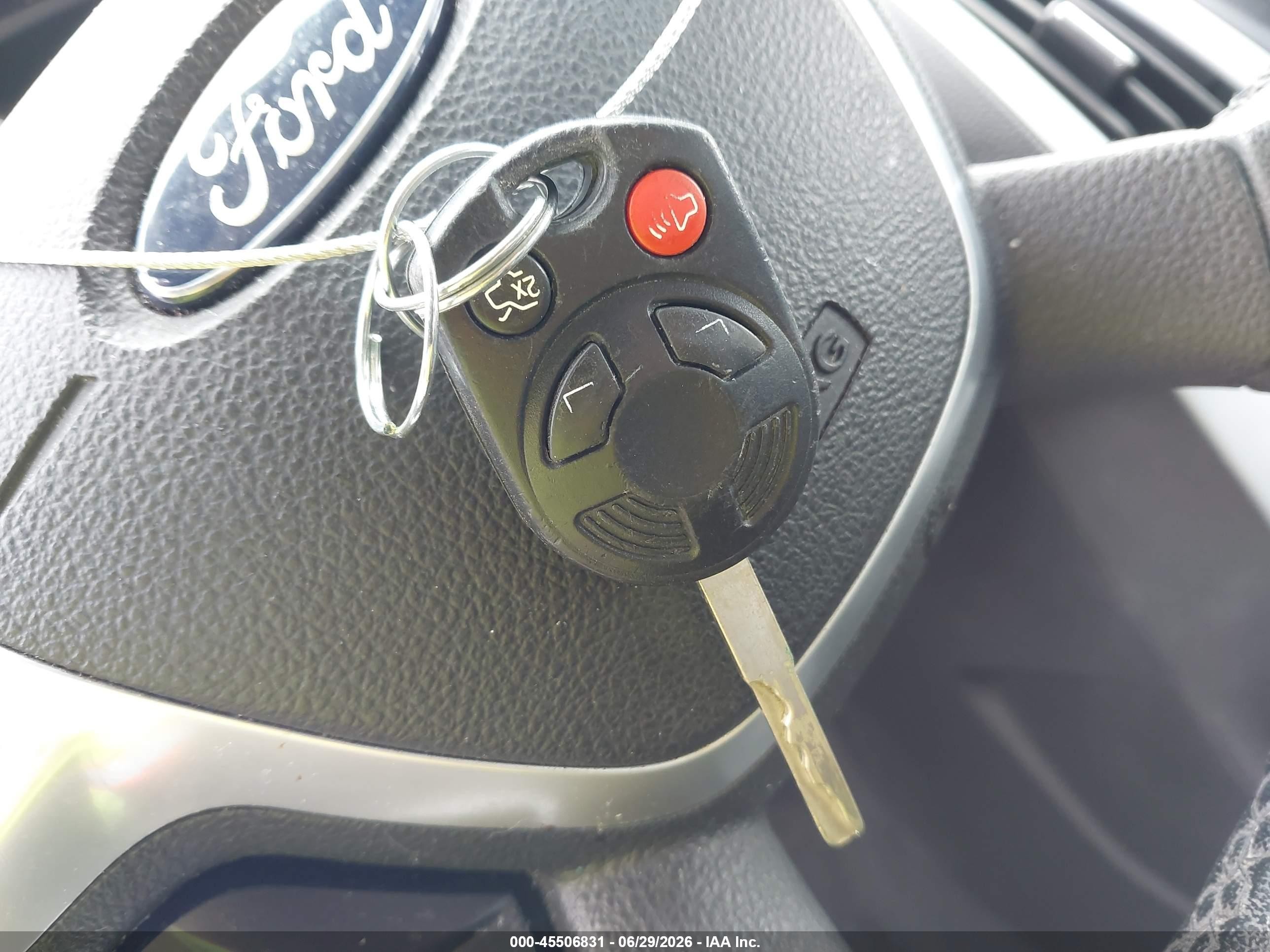 2014 Ford Focus Se Silver vin: 1FADP3K22EL285258