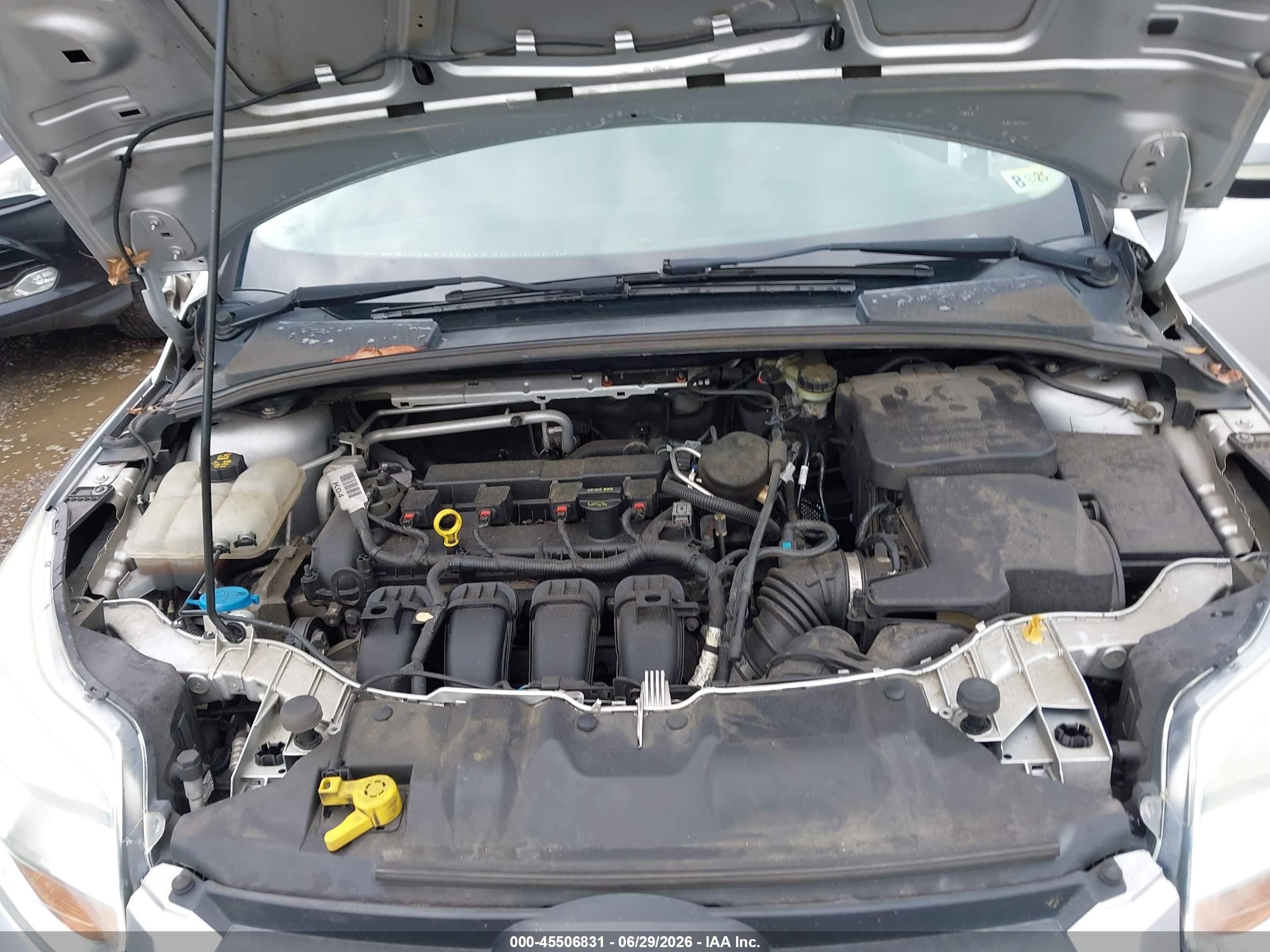 2014 Ford Focus Se Silver vin: 1FADP3K22EL285258