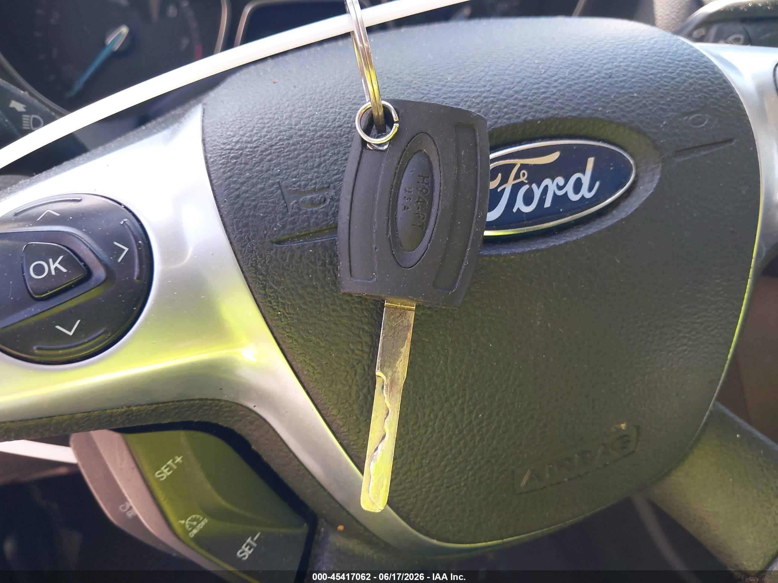 2014 Ford Focus Se Silver vin: 1FADP3K22EL303340
