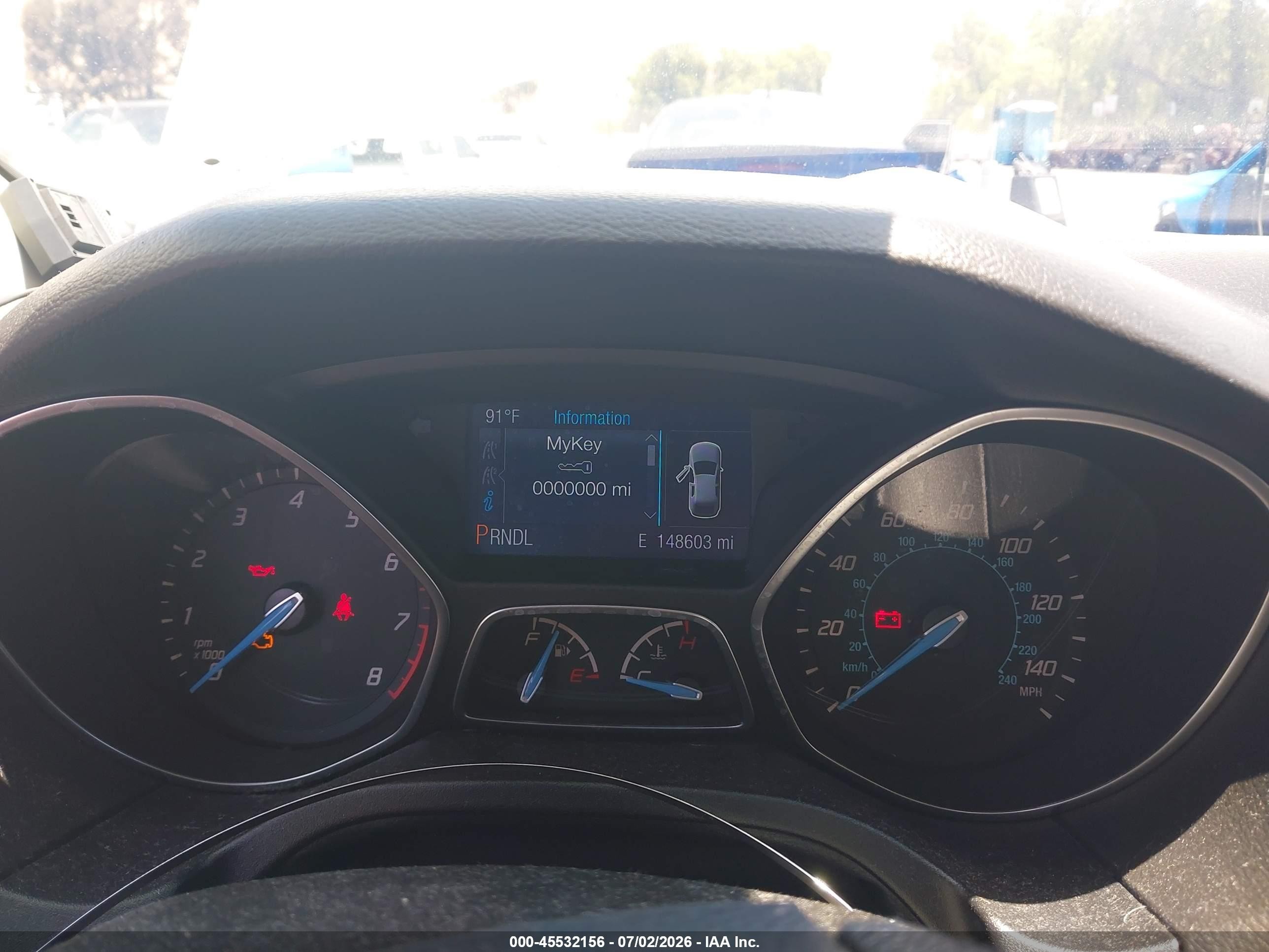2014 Ford Focus Se White vin: 1FADP3K22EL313575