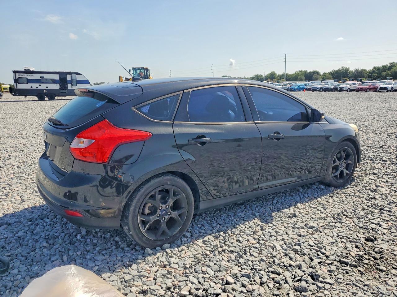 2014 Ford Focus Se Black vin: 1FADP3K22EL313883