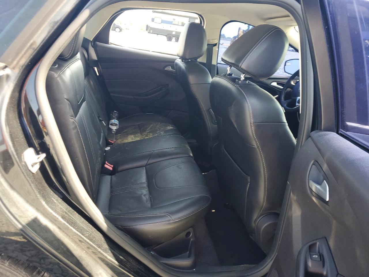 2014 Ford Focus Se Black vin: 1FADP3K22EL313883